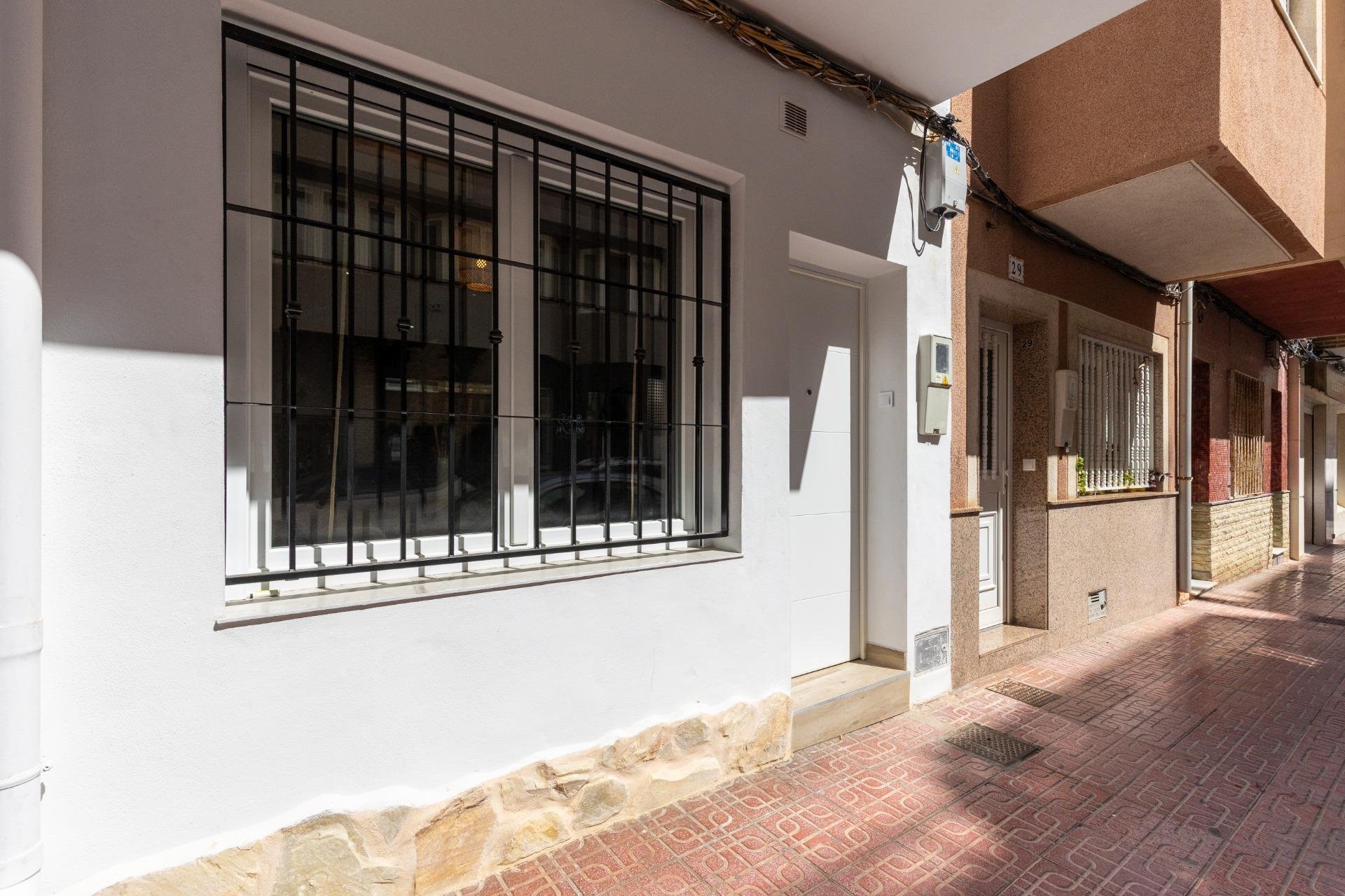 Resale - Townhouse - Torrevieja - Centro - Muelle Pesquero