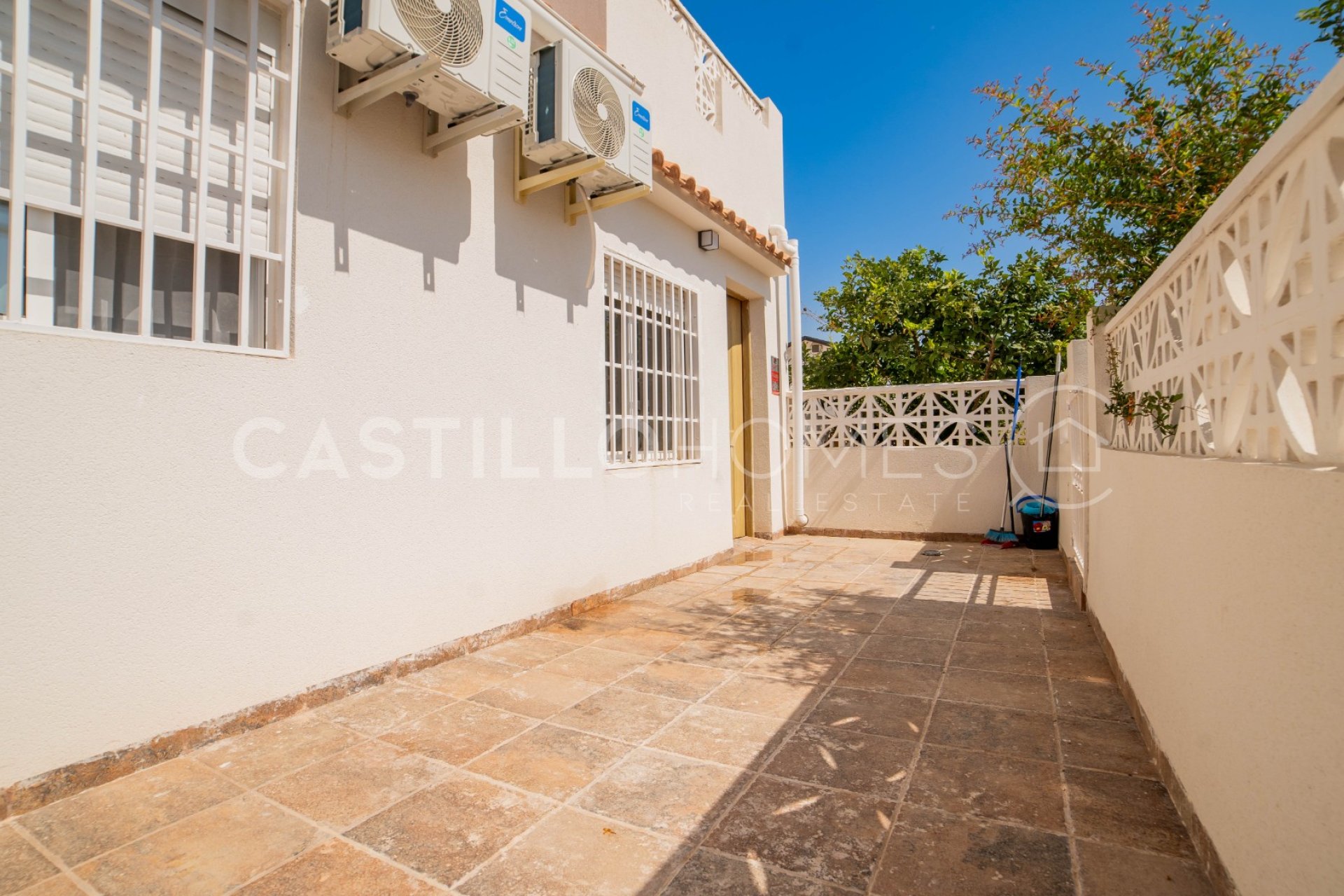 Resale - Townhouse - Torrevieja - El Chaparral