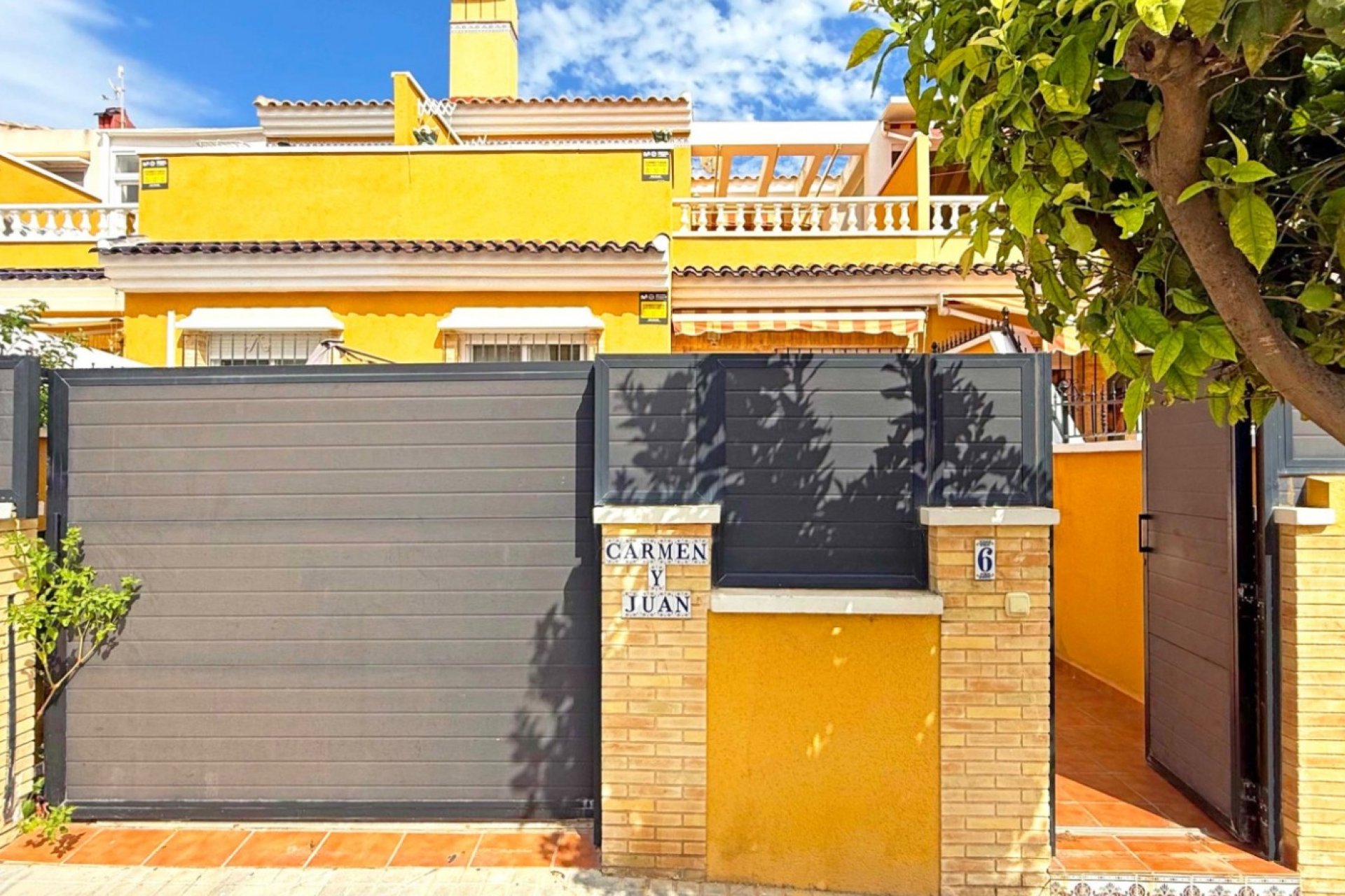 Resale - Townhouse - Torrevieja - La Siesta - El Salado -  Torreta