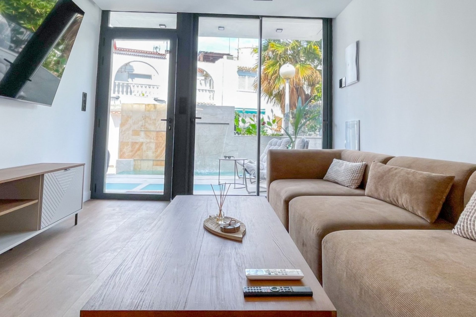 Resale - Townhouse - Torrevieja - Nueva Torrevieja - Aguas Nuevas
