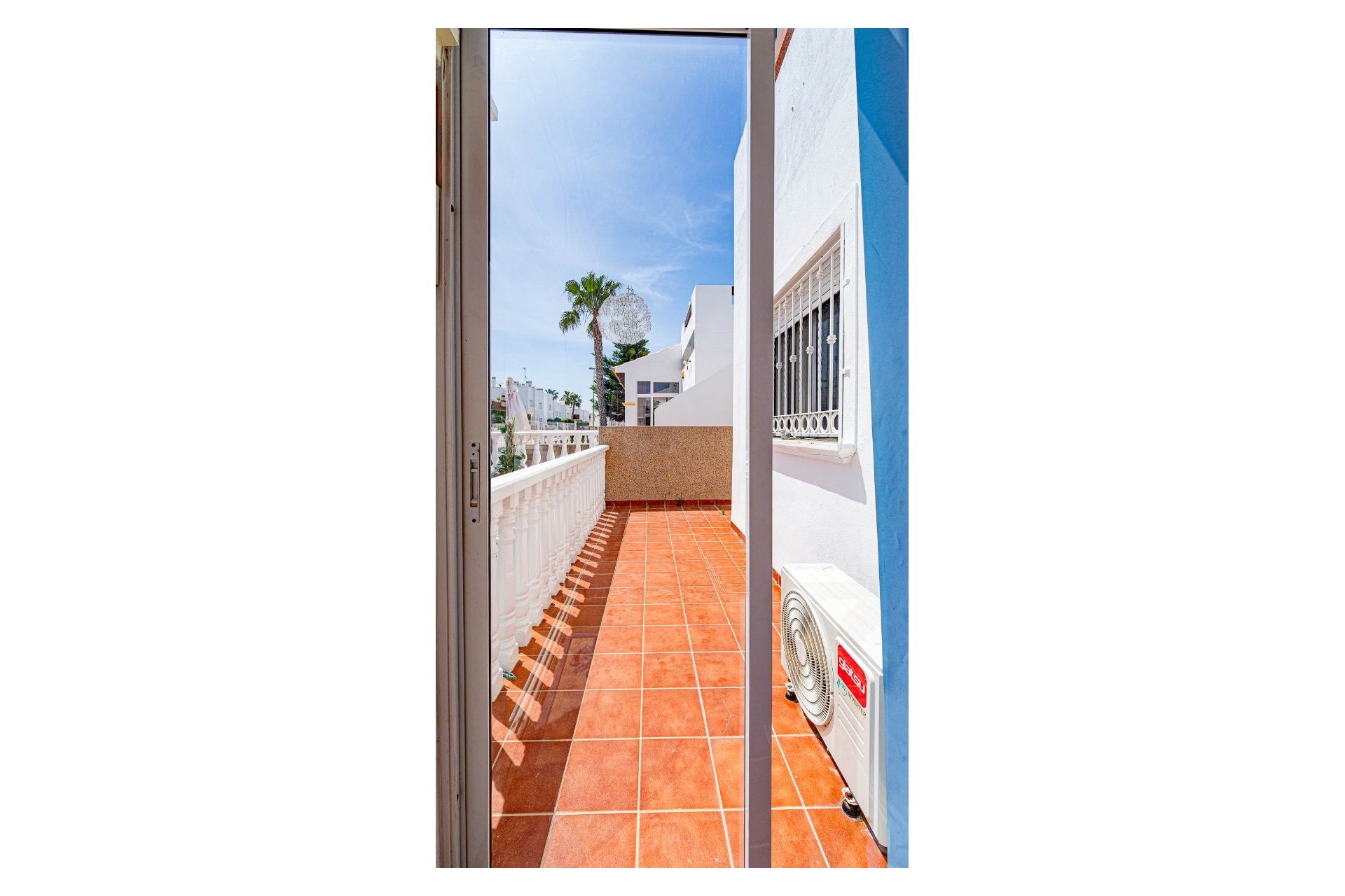 Resale - Townhouse - Torrevieja - Punta Prima