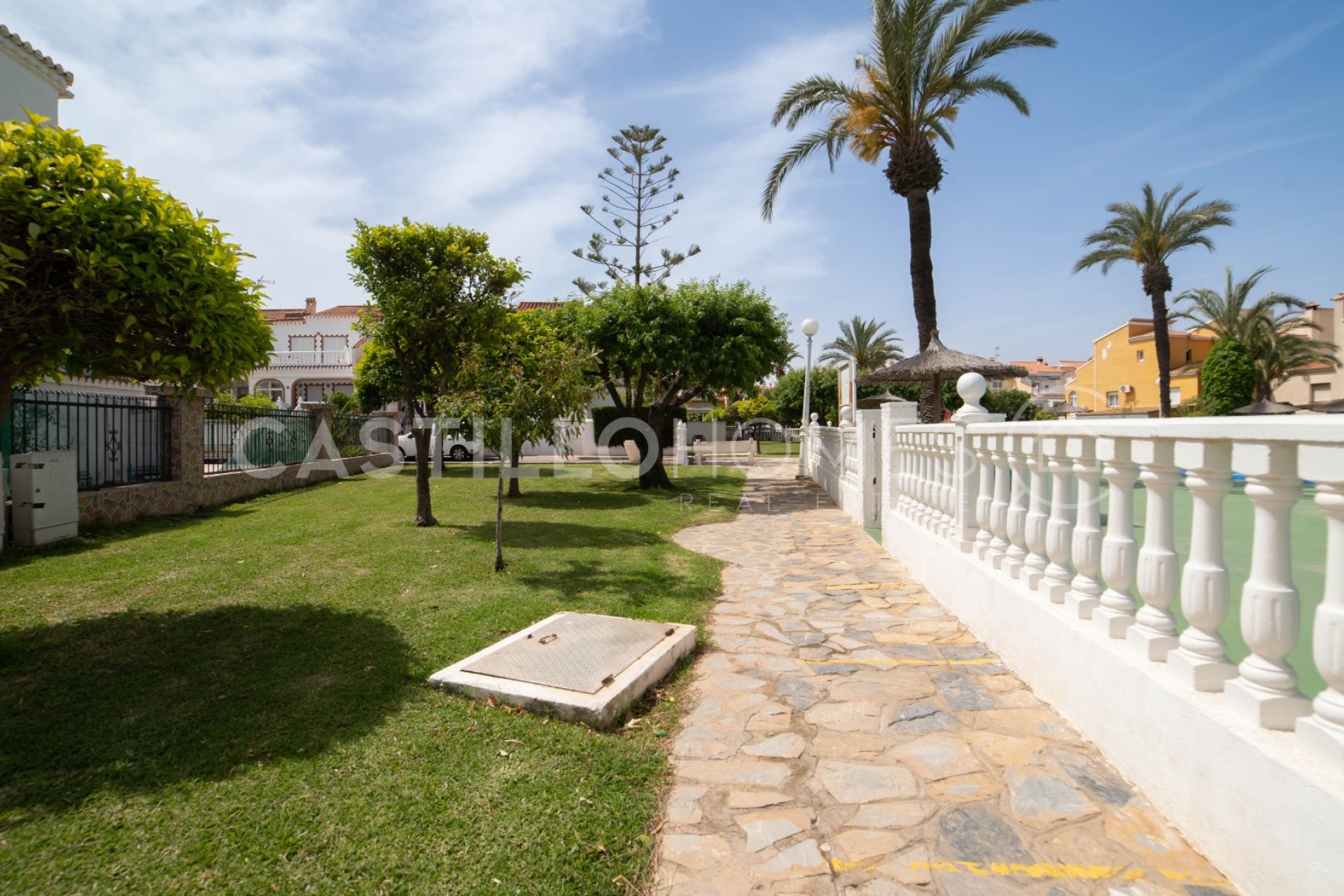 Resale - Townhouse - Torrevieja - Torretas