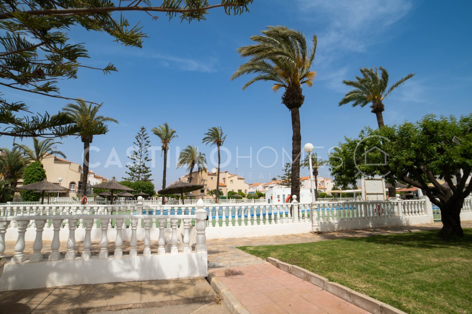 Resale - Townhouse - Torrevieja - Torretas