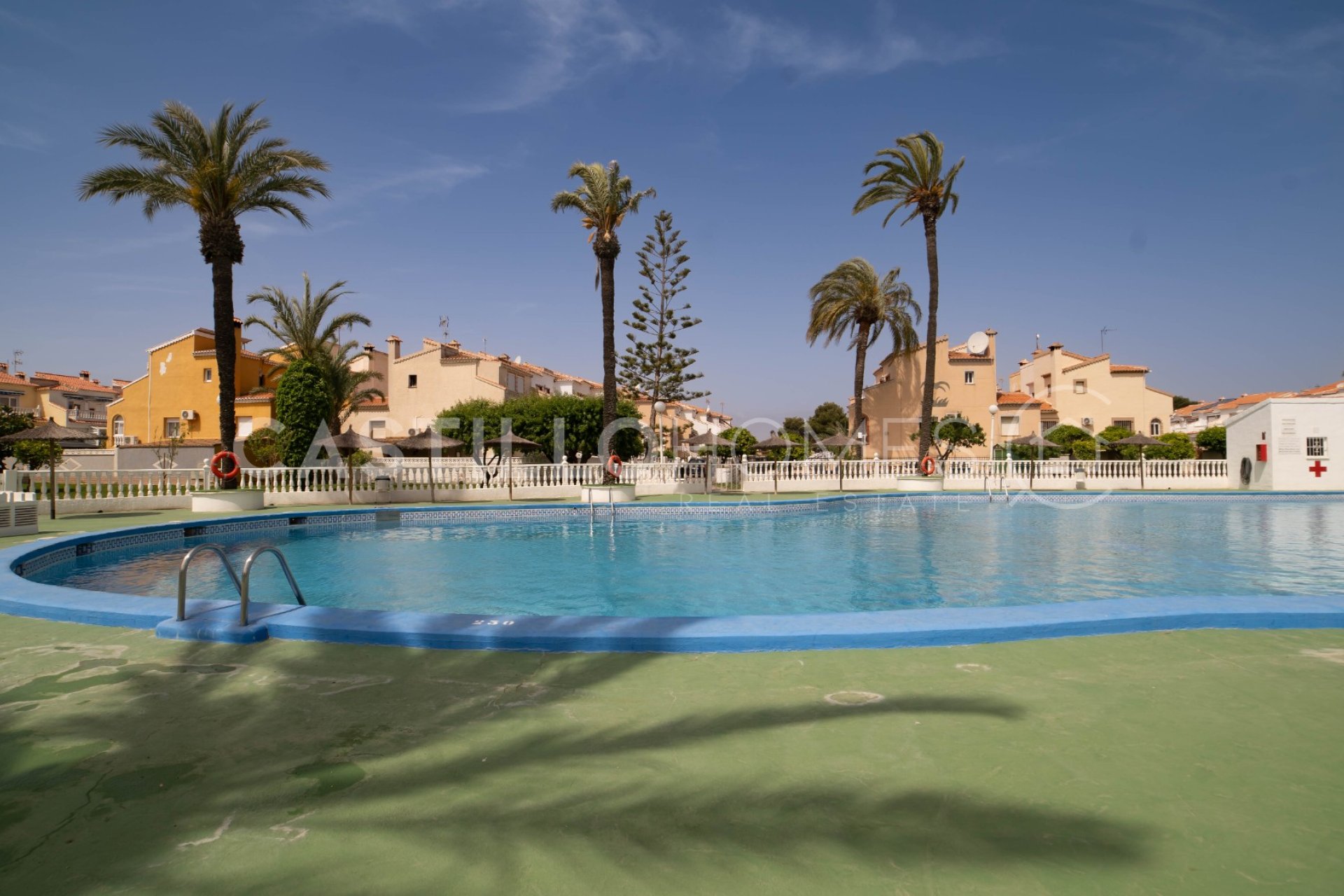 Resale - Townhouse - Torrevieja - Torretas