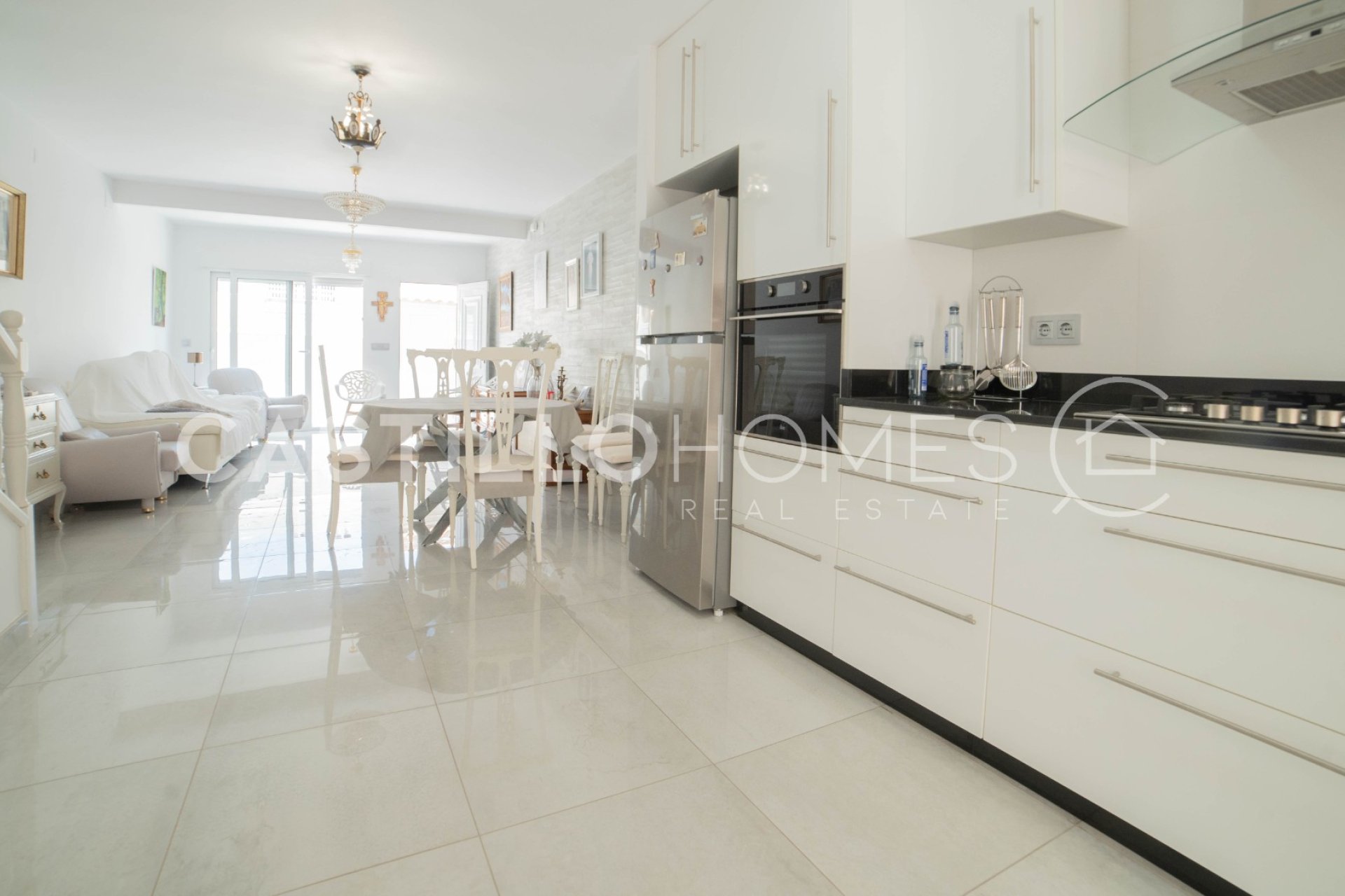 Resale - Townhouse - Torrevieja - Urb. Rosaleda