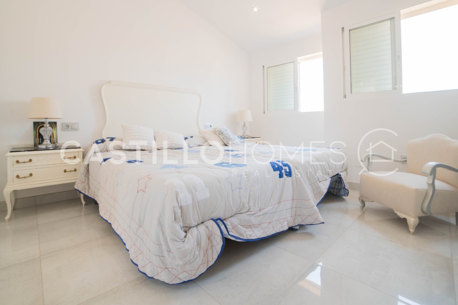 Resale - Townhouse - Torrevieja - Urb. Rosaleda