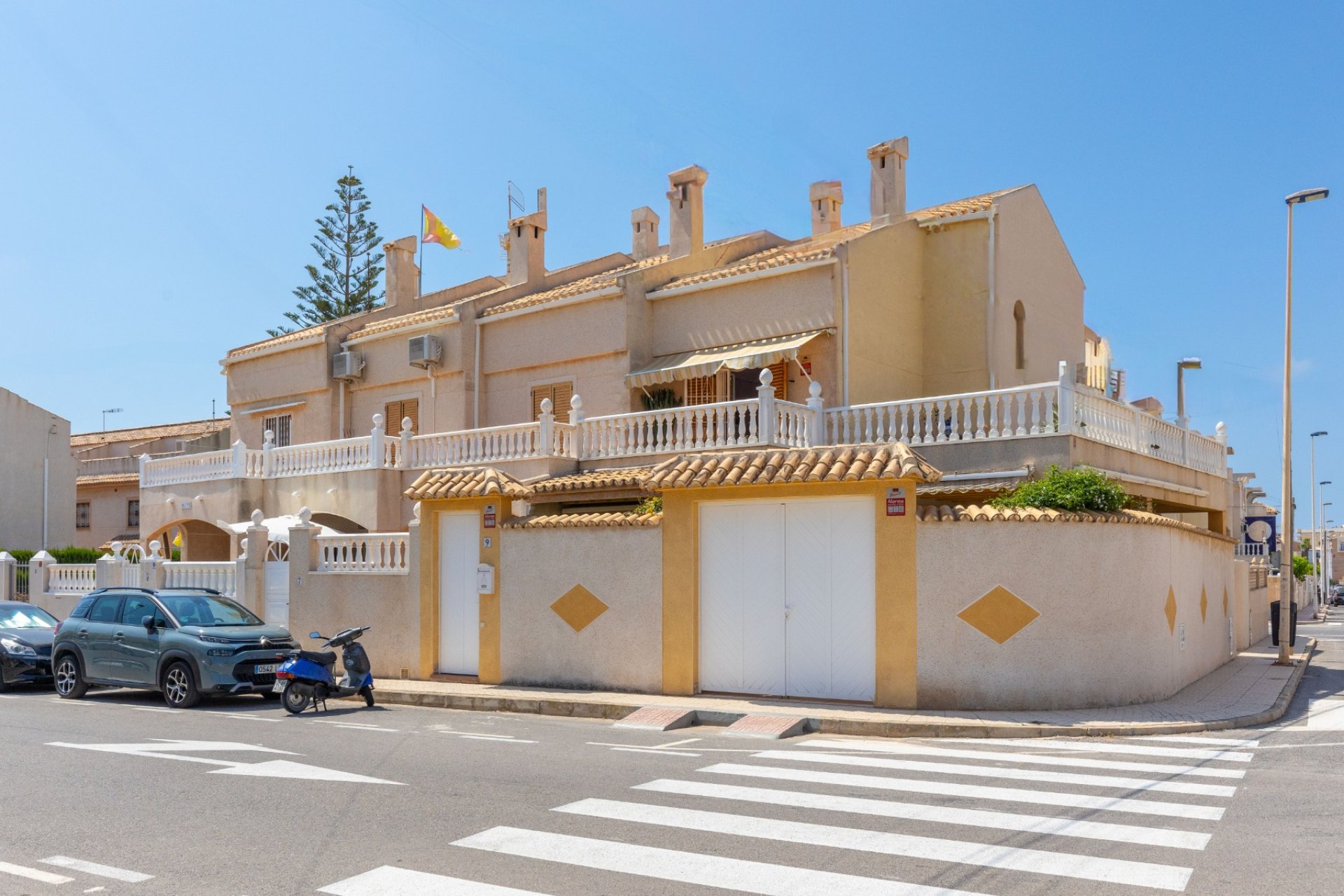 Resale - Townhouse - Torrevieja - Zona los Frutales