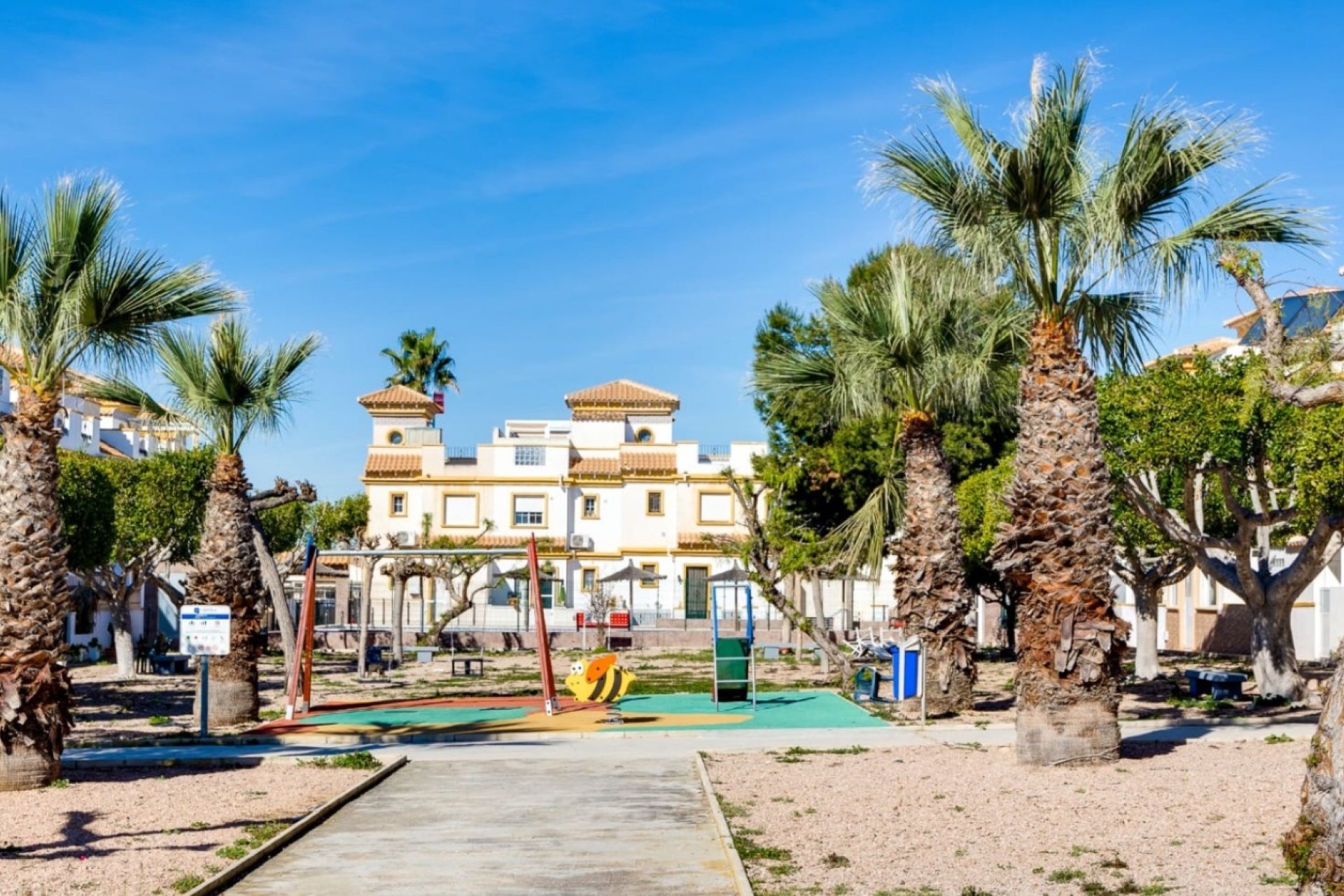 Resale - Townhouse - Torrevieja
