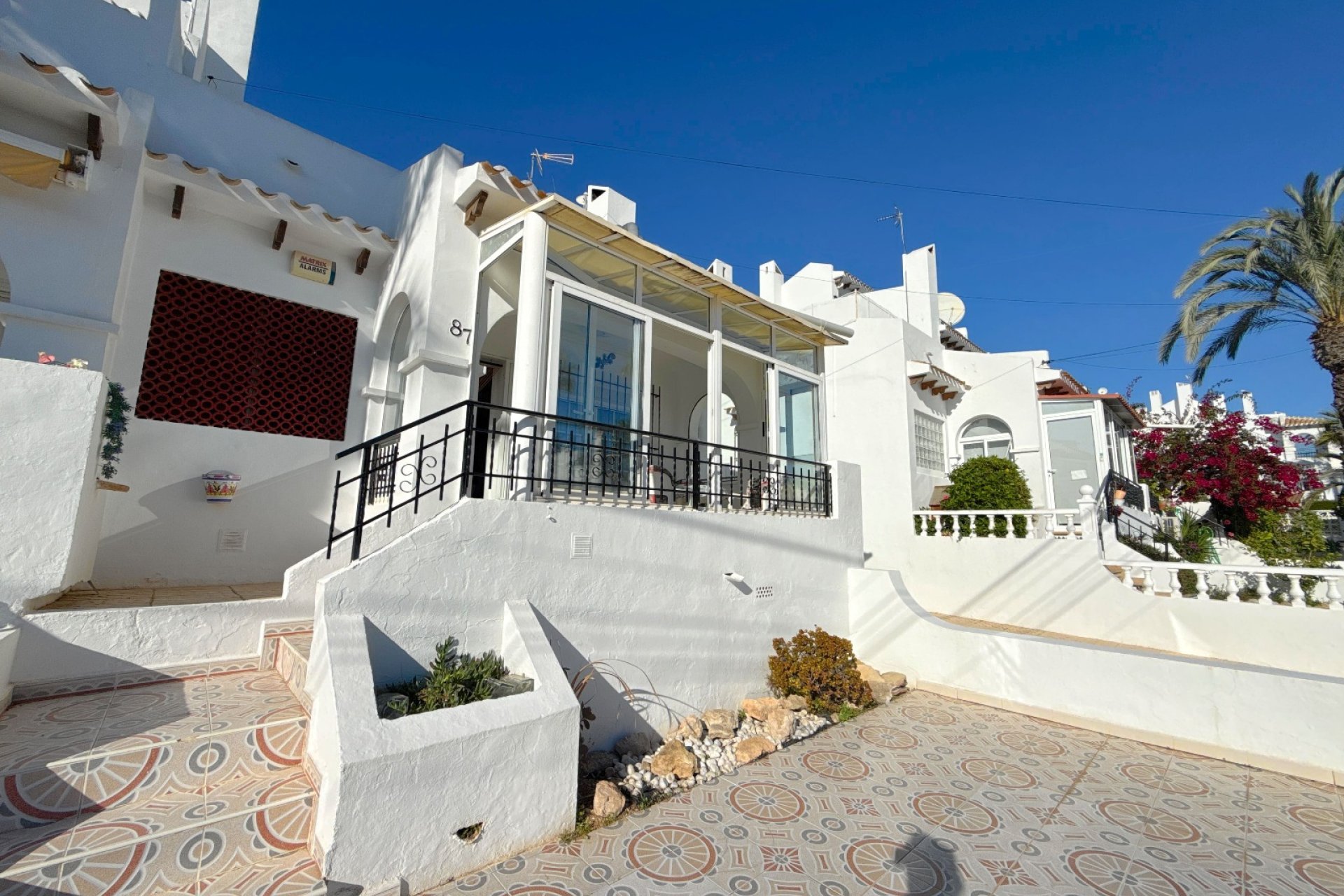 Resale - Townhouse - Villamartin