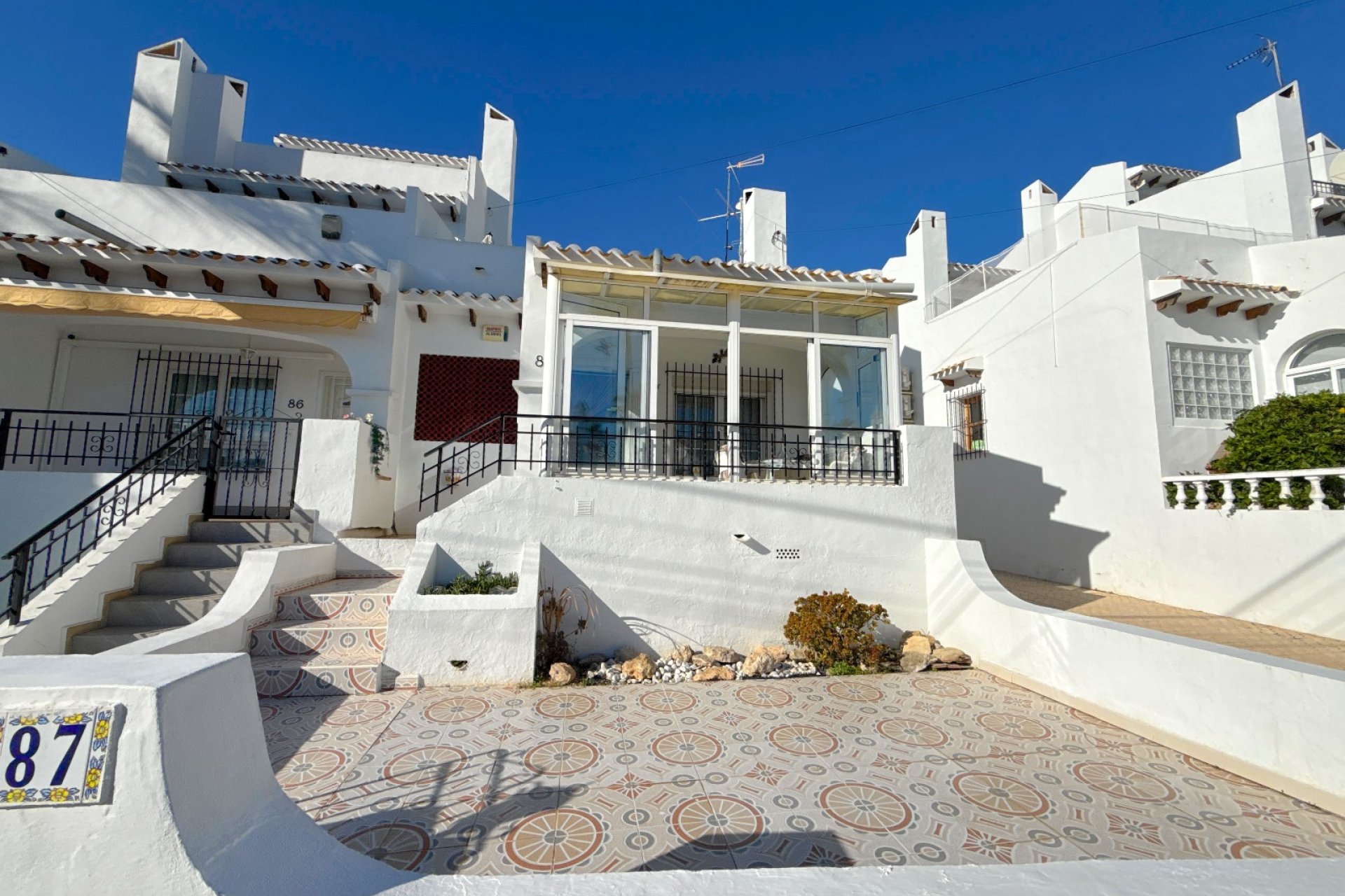 Resale - Townhouse - Villamartin