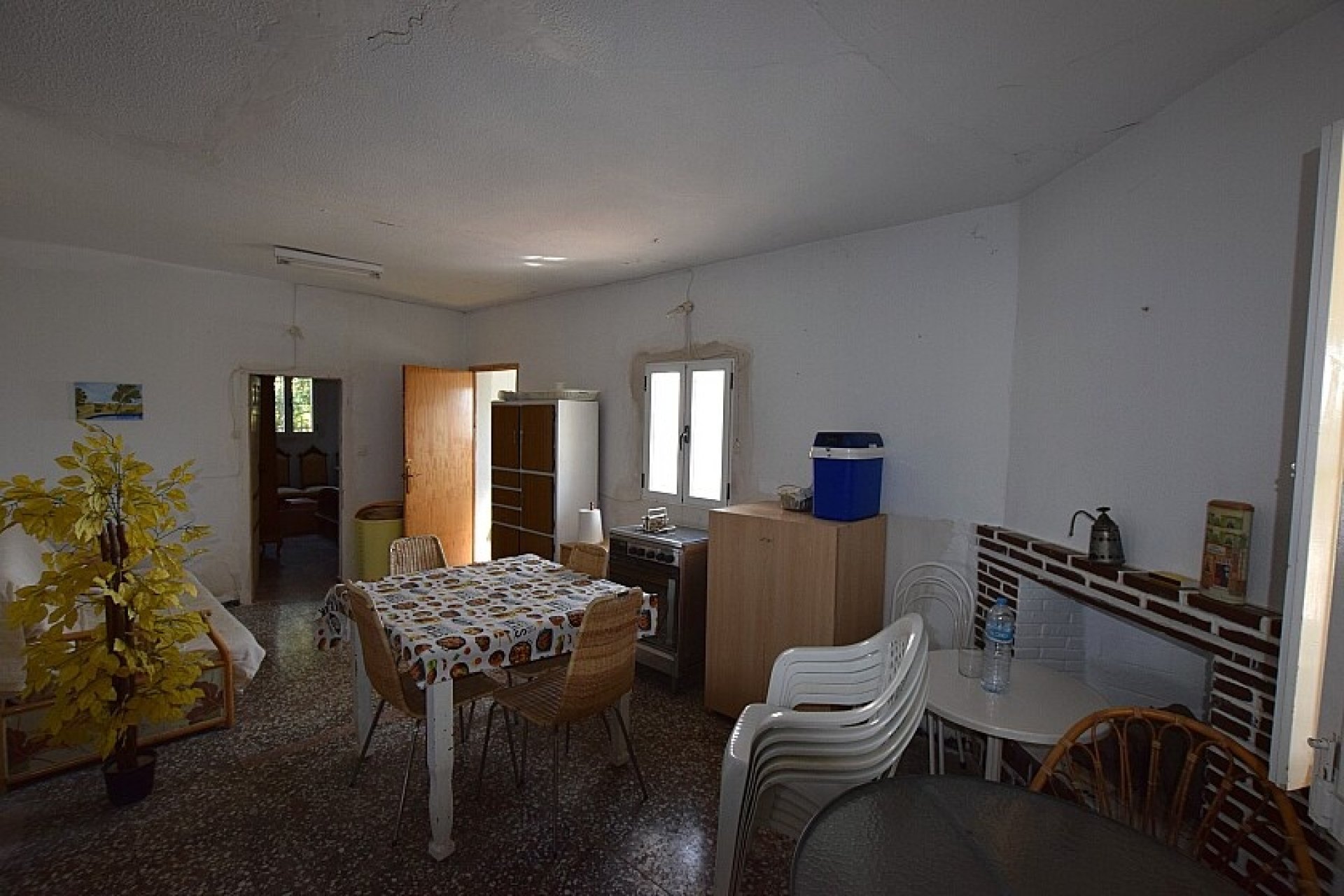 Resale - Villa - Albatera