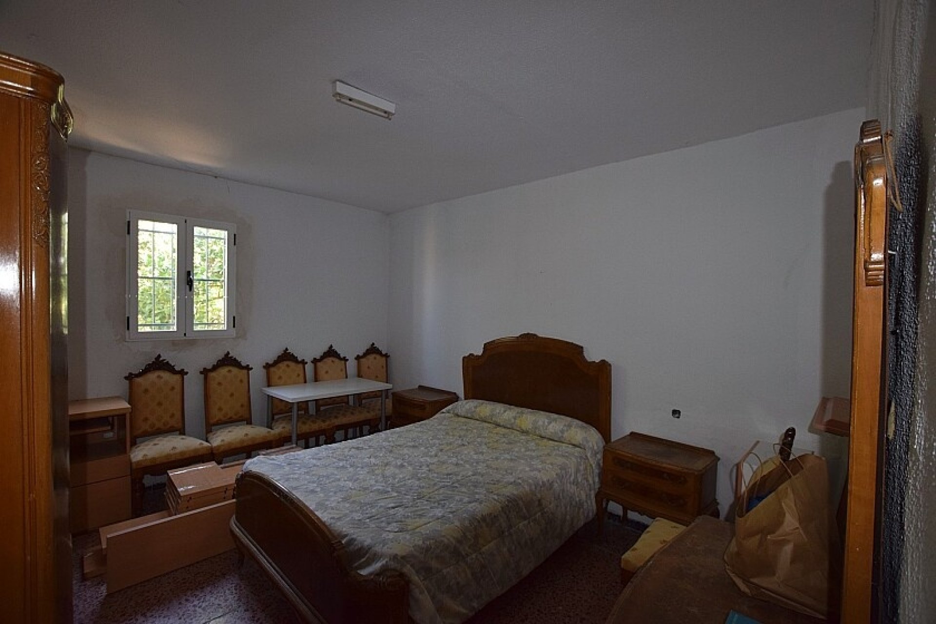 Resale - Villa - Albatera