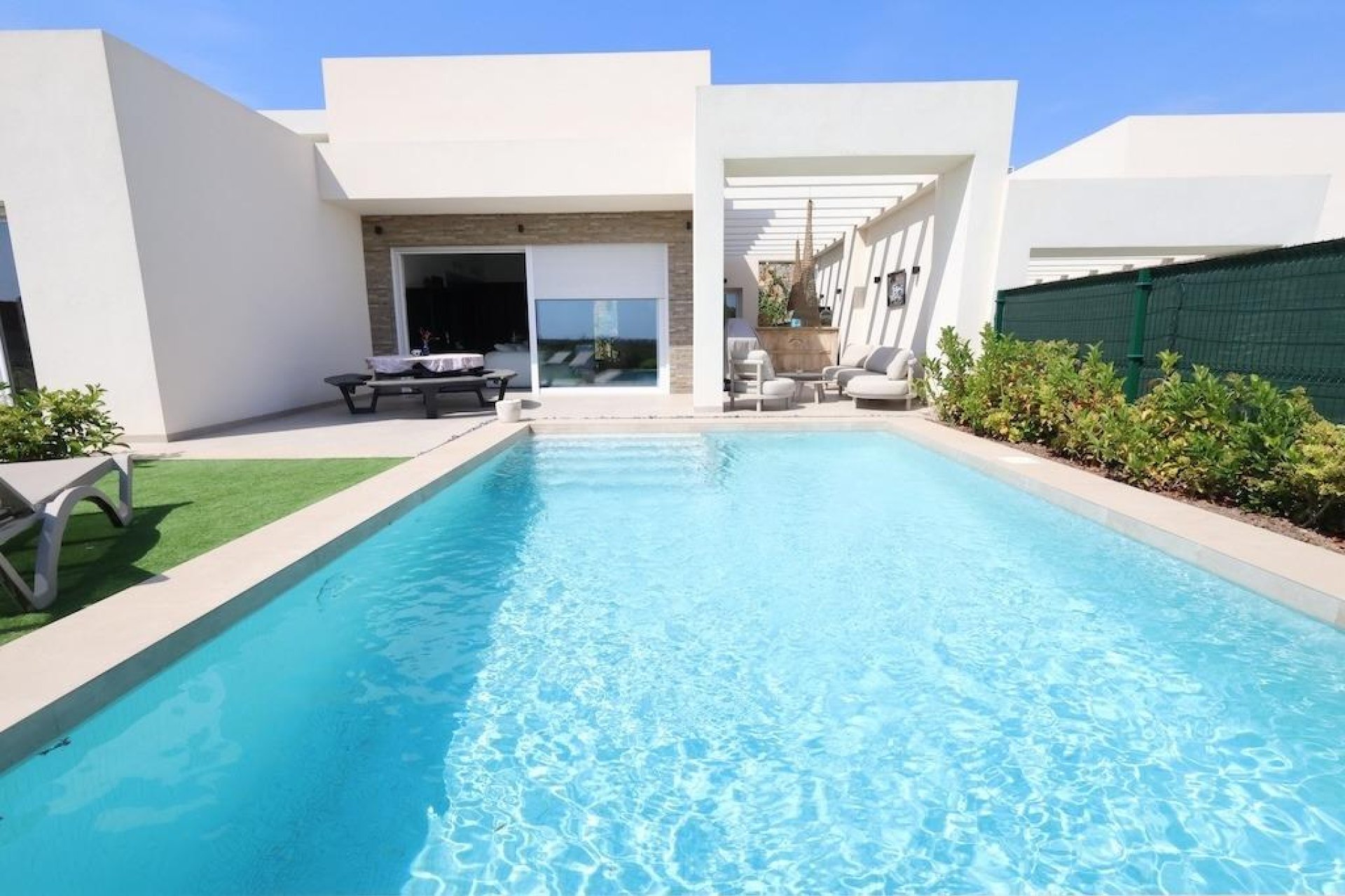Resale - Villa - Algorfa - Comunidad valenciana