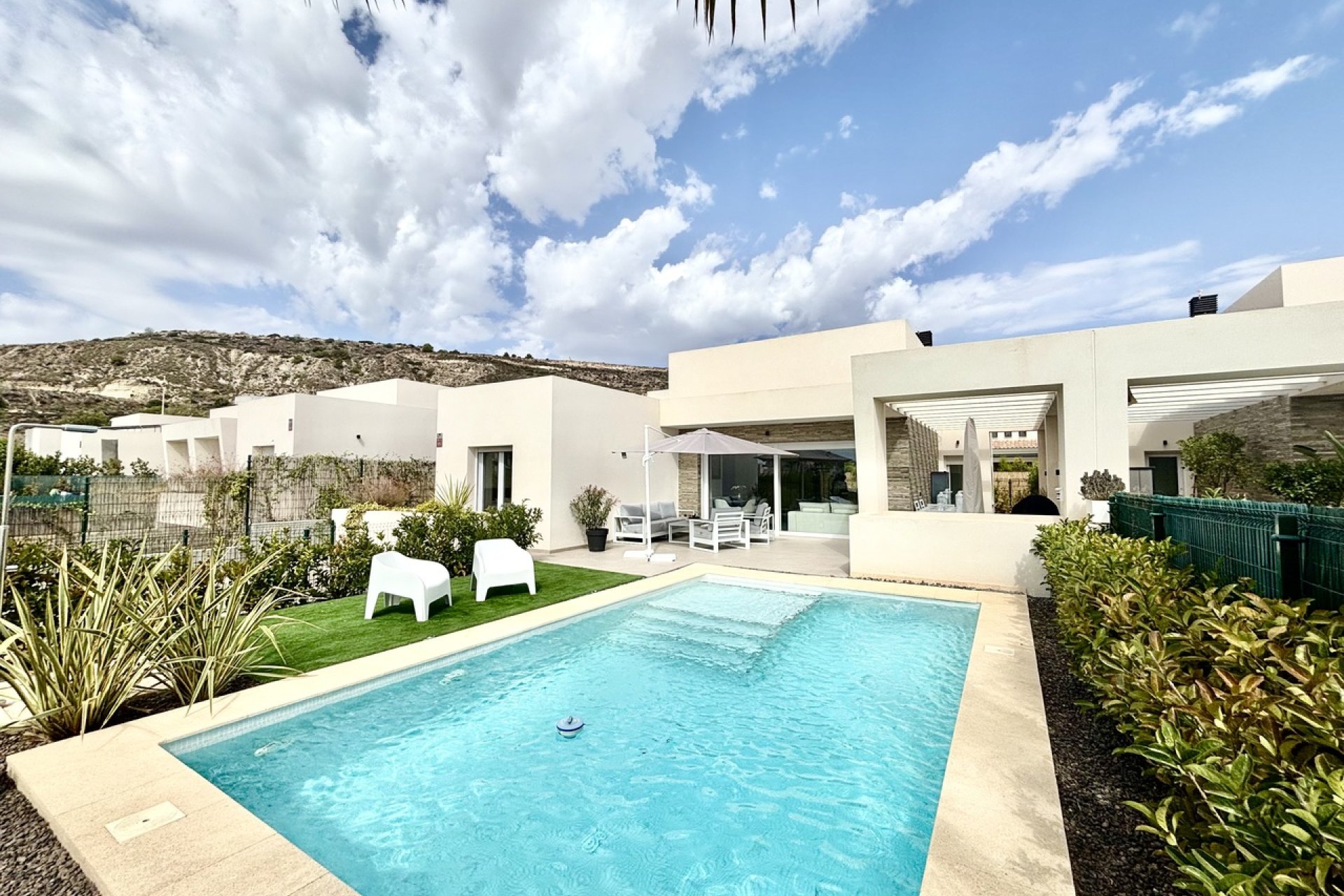 Resale - Villa - Algorfa - La Finca Golf