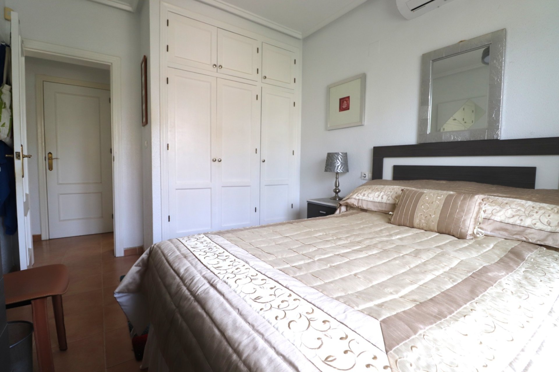 Resale - Villa - Algorfa - Montebello