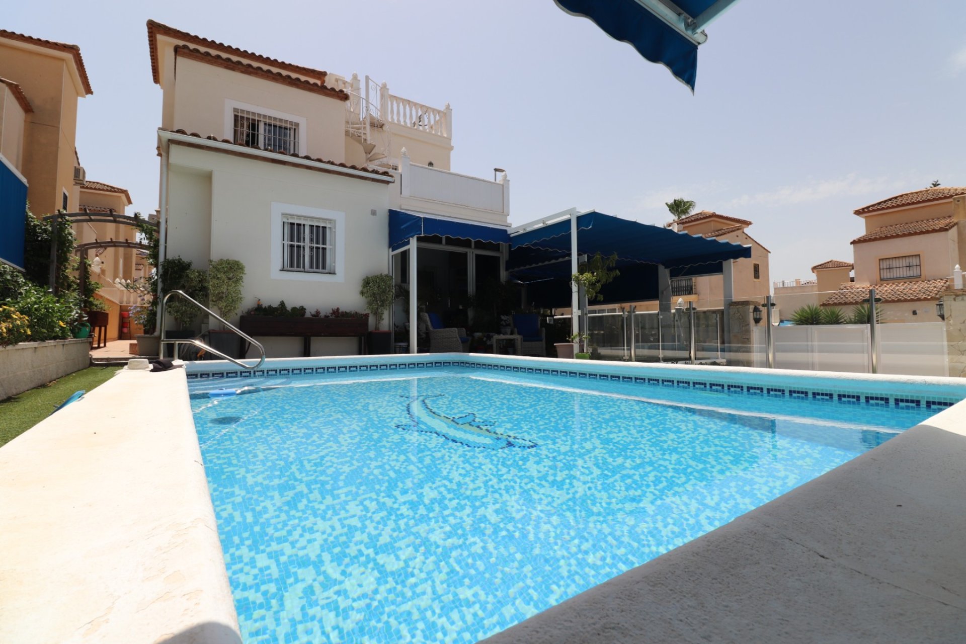 Resale - Villa - Algorfa - Montebello