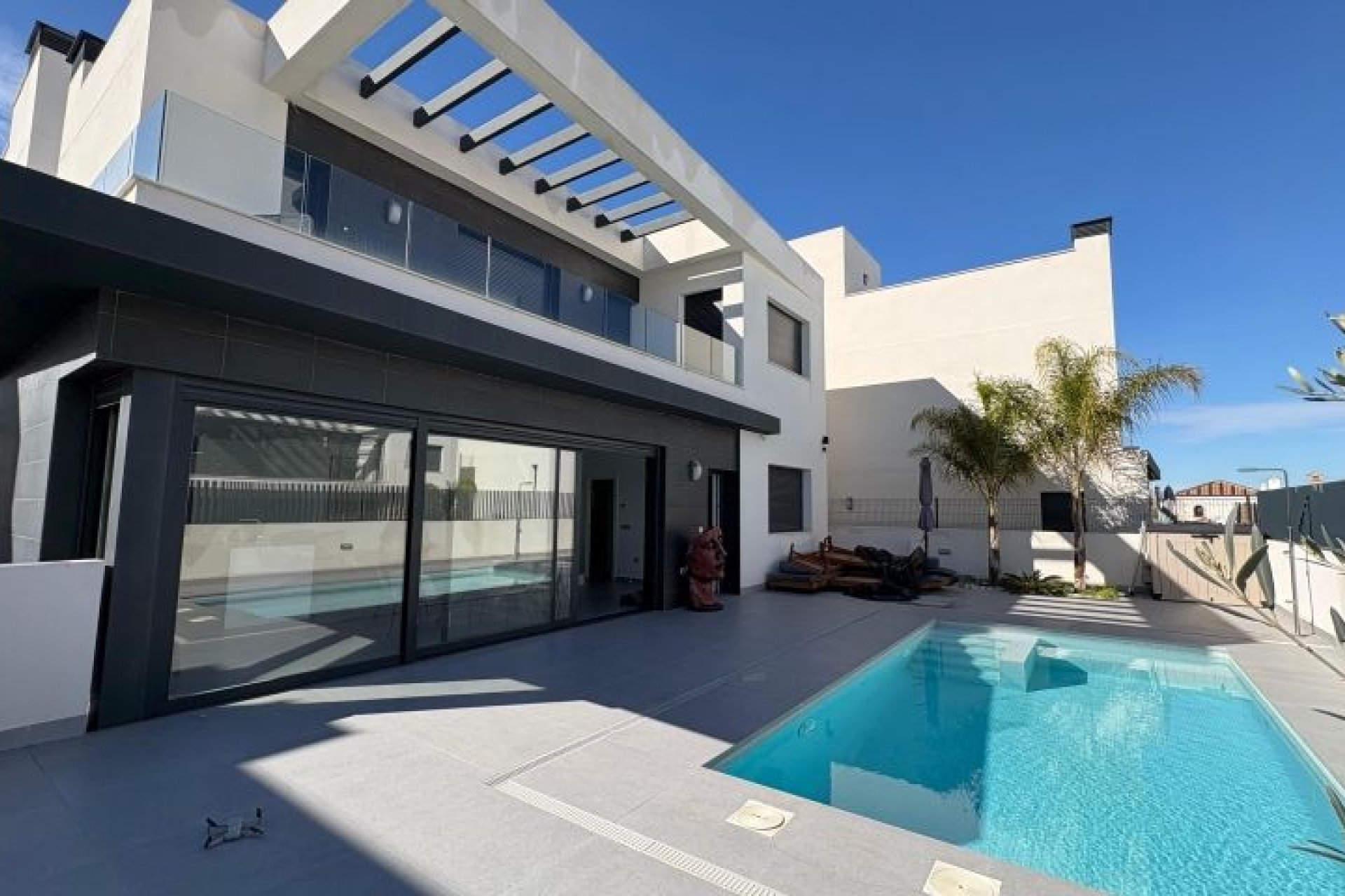 Resale - Villa - Algorfa