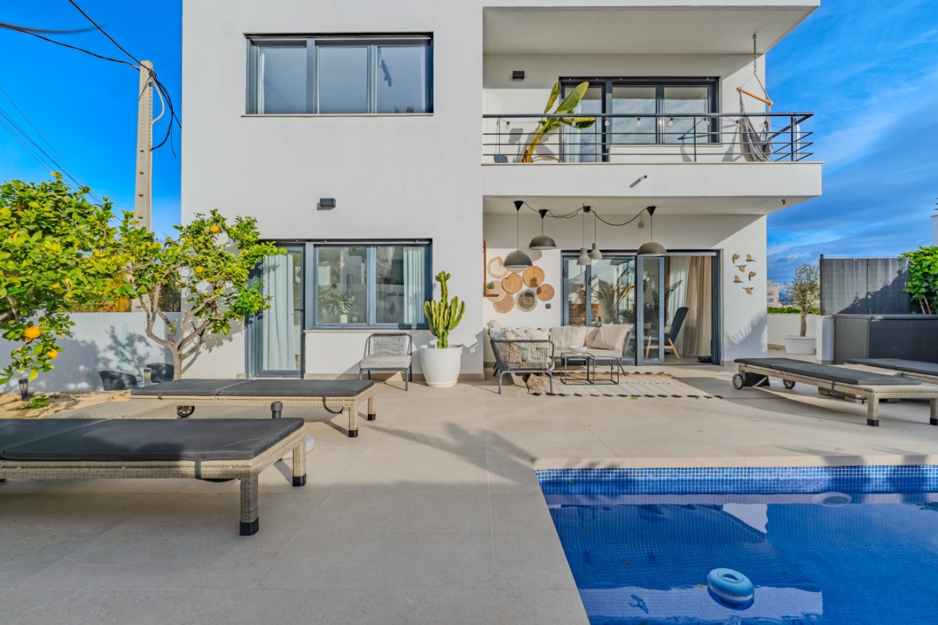 Resale - Villa - Alicante - Cabo de las Huertas