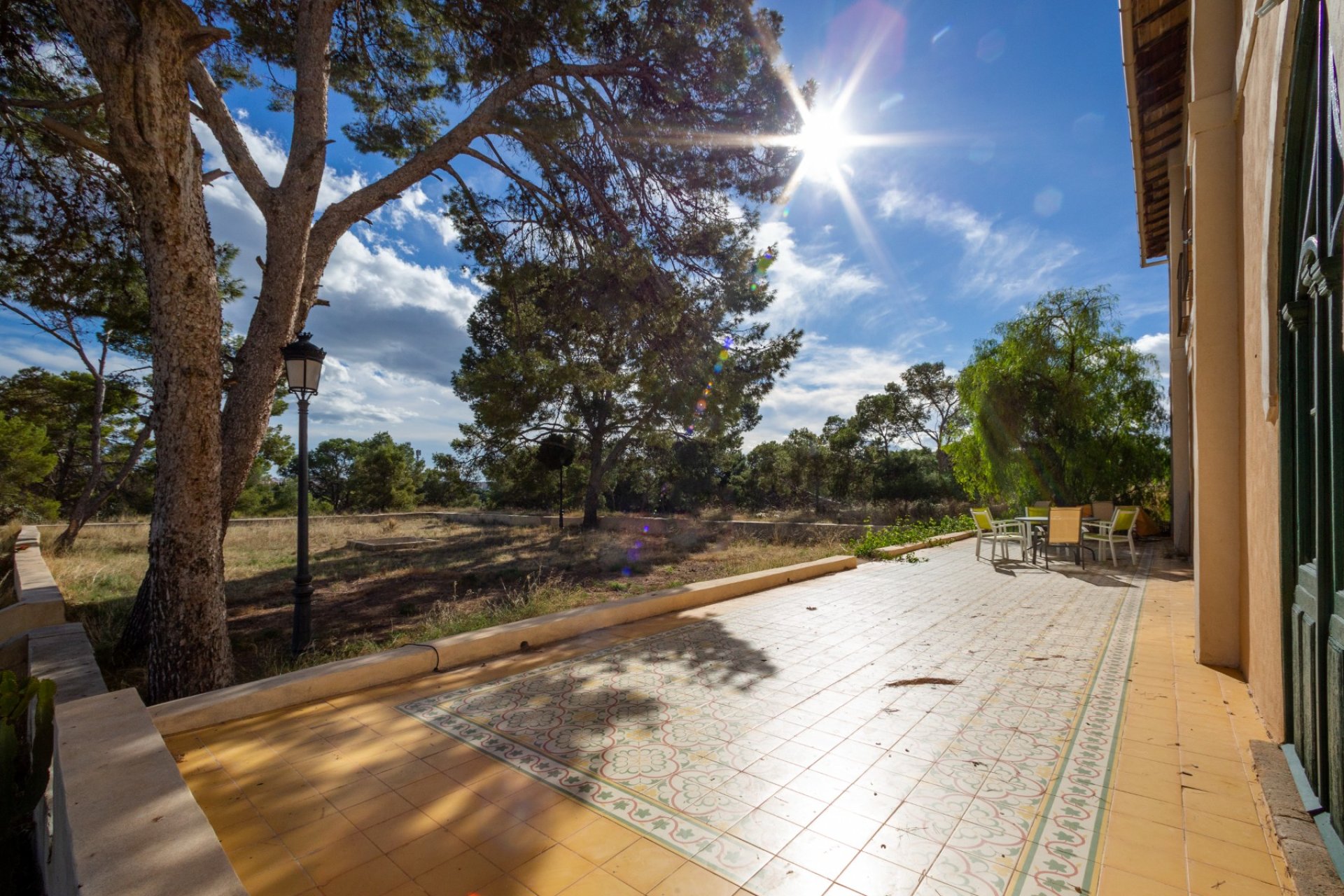 Resale - Villa - Alicante - Center