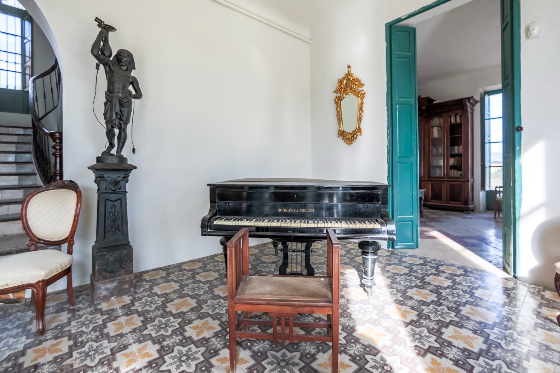Resale - Villa - Alicante - Center