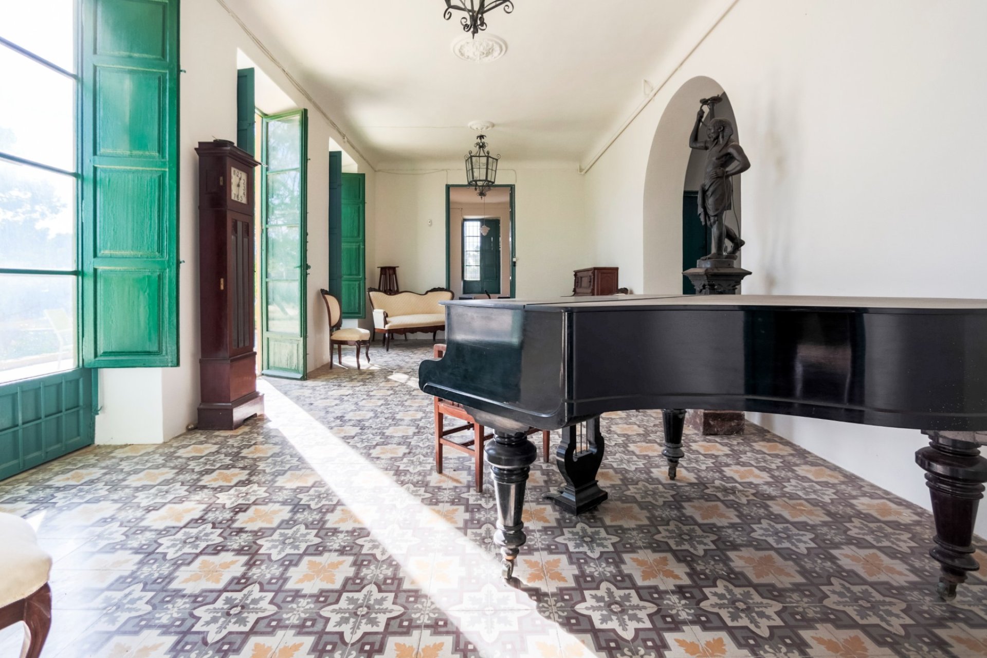 Resale - Villa - Alicante - Center