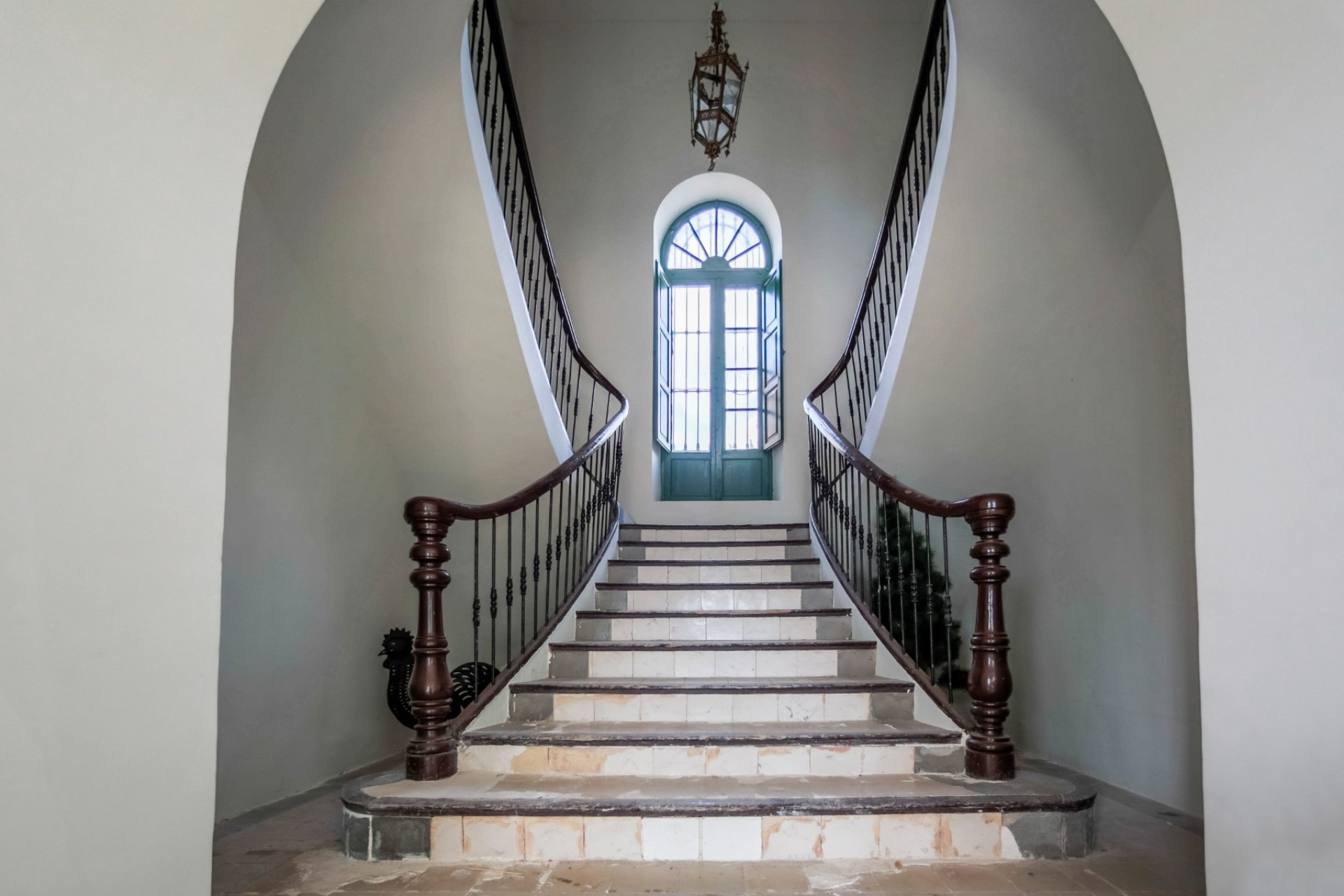 Resale - Villa - Alicante - Center