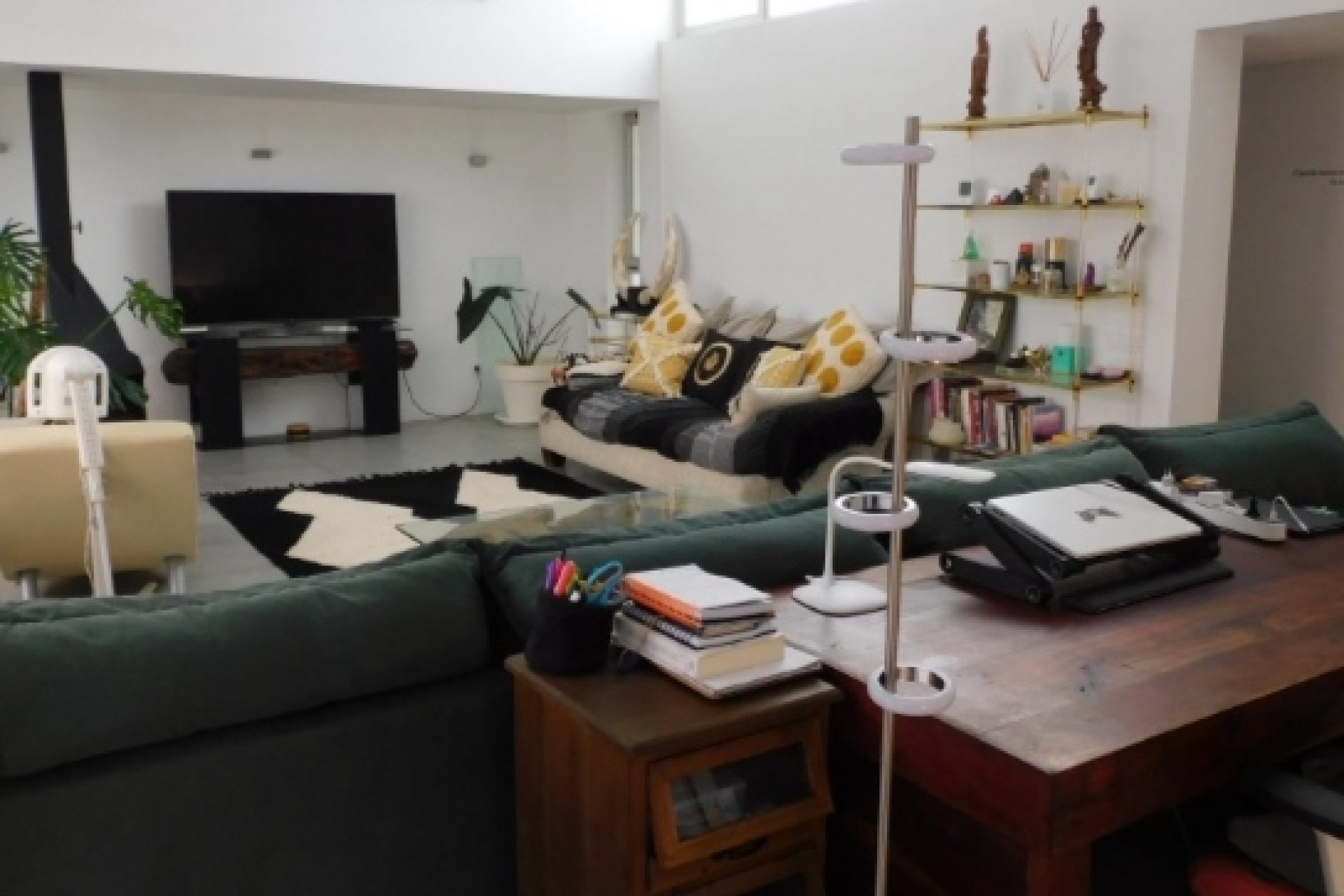 Resale - Villa - Alicante