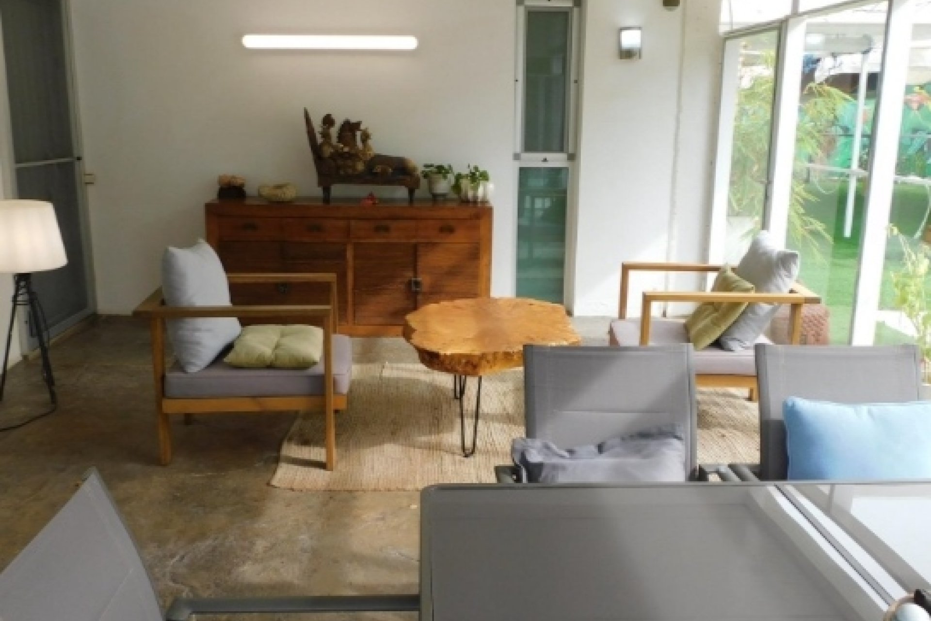 Resale - Villa - Alicante