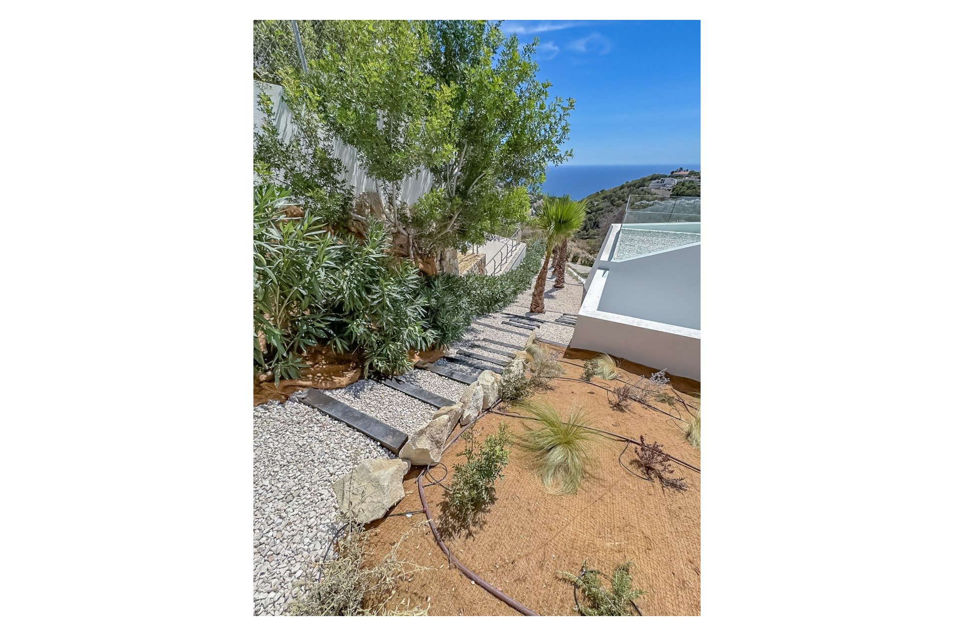 Resale - Villa - Altea