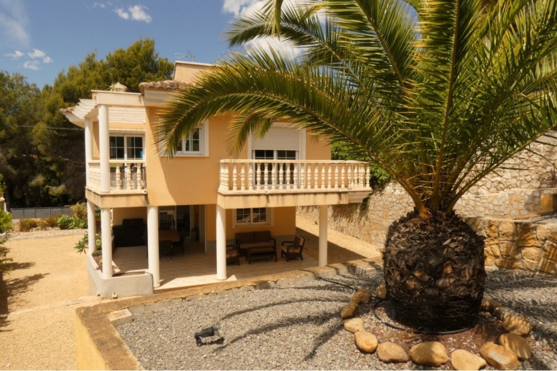 Resale - Villa - Altea