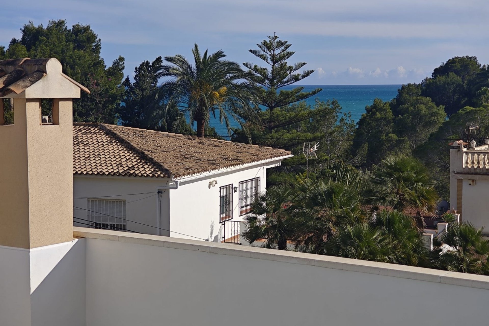 Resale - Villa - Altea