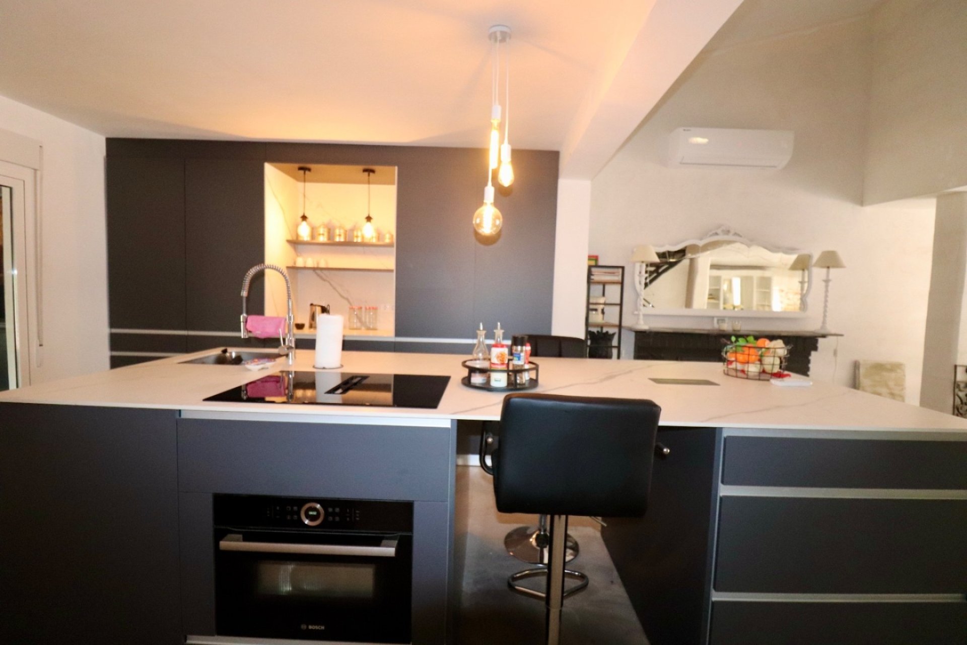 Resale - Villa - Aspe