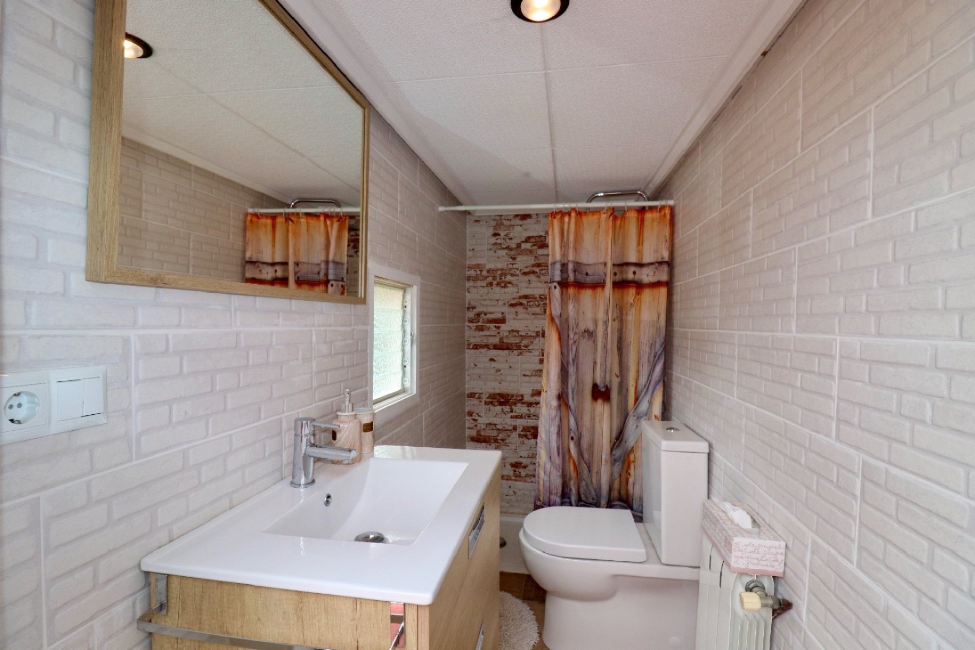 Resale - Villa - Aspe