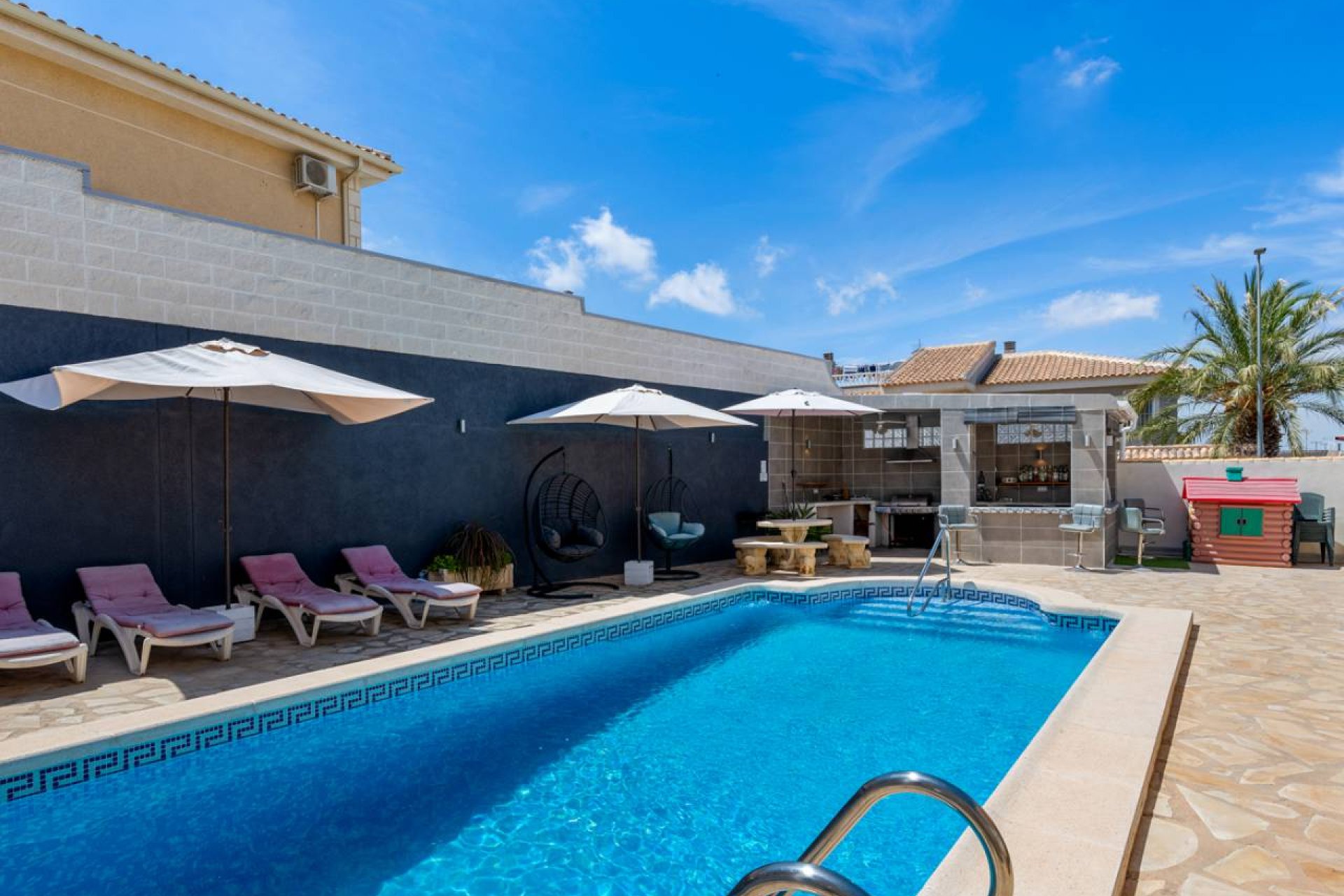 Resale - Villa - Benijofar