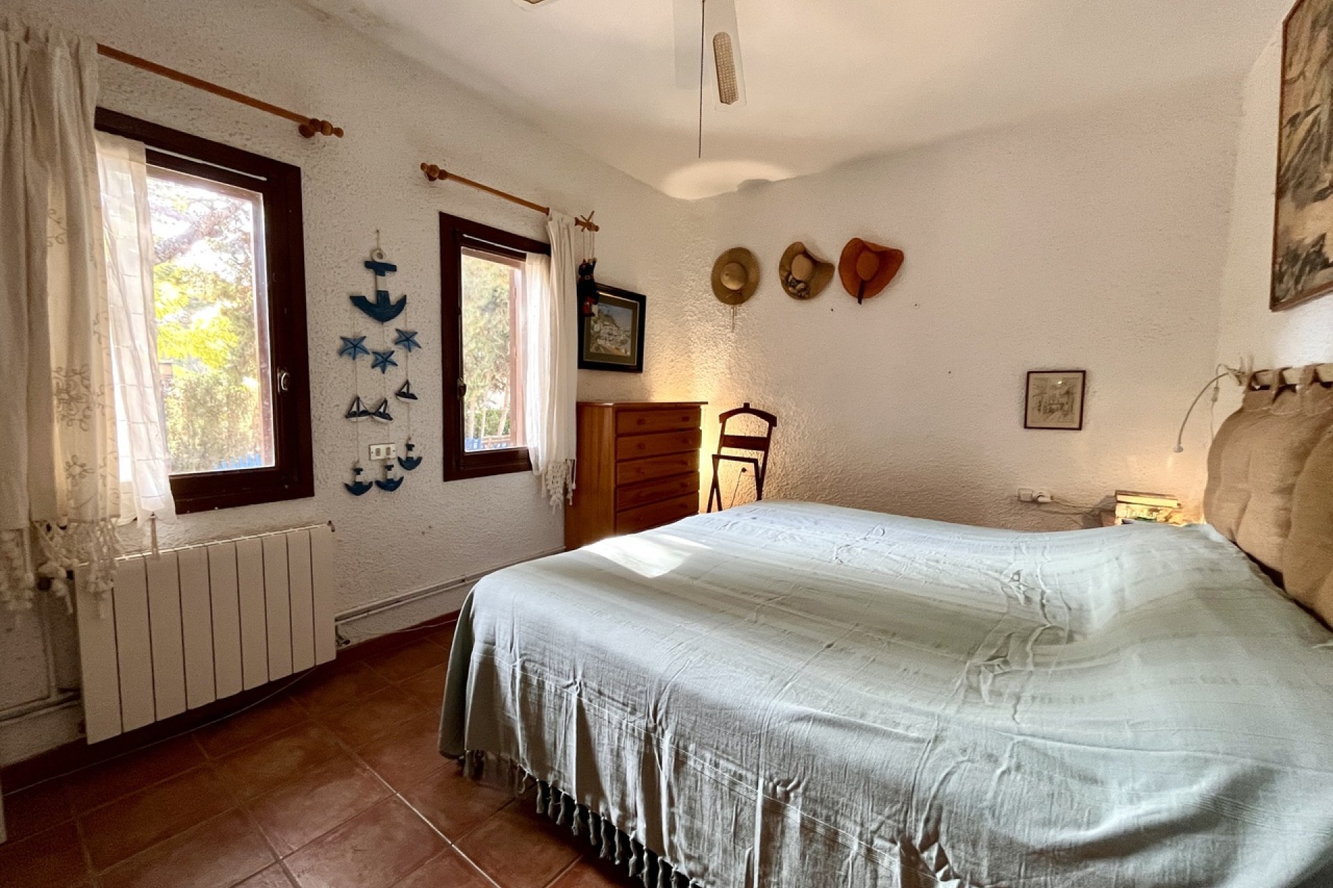 Resale - Villa - Cabo Roig