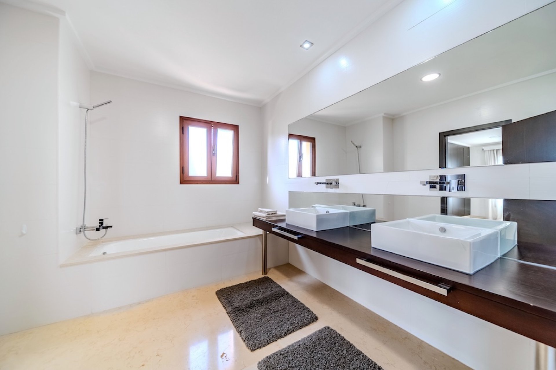 Resale - Villa - Cabo Roig