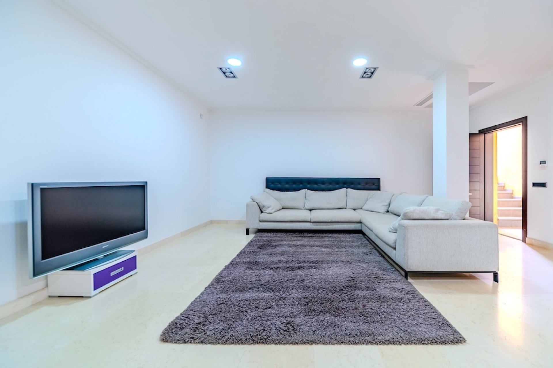 Resale - Villa - Cabo Roig