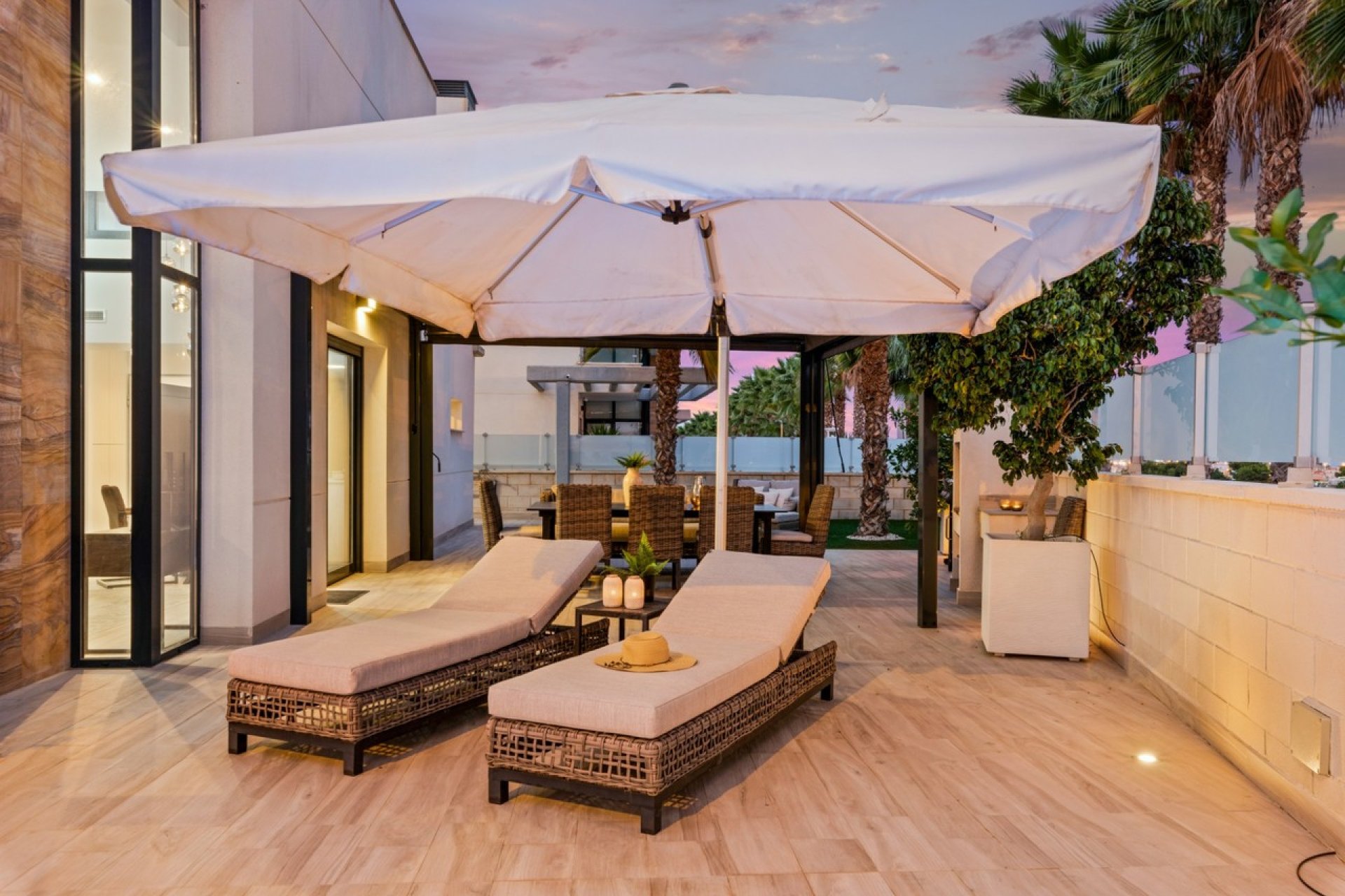 Resale - Villa - Cabo Roig