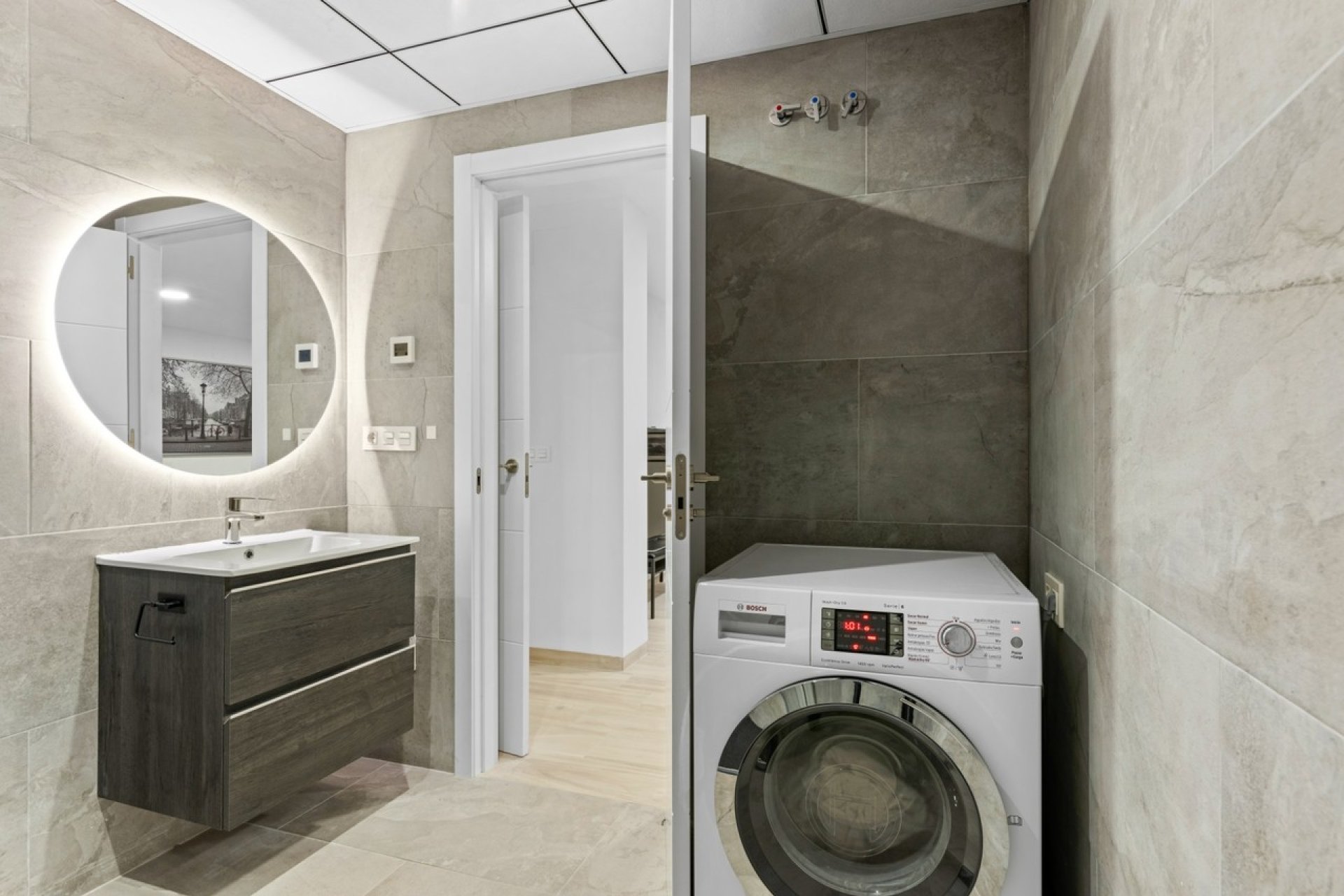 Resale - Villa - Cabo Roig