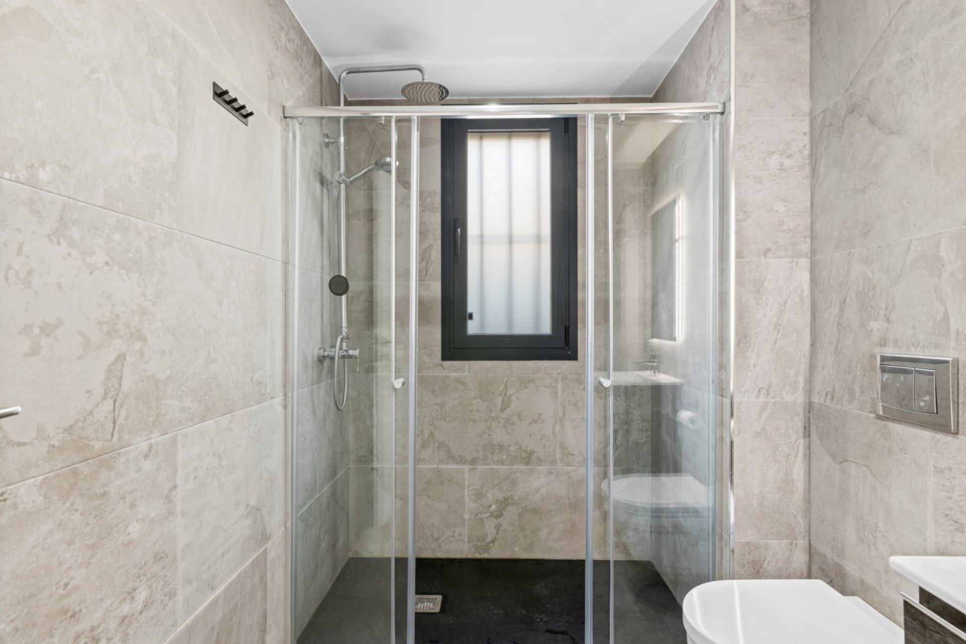 Resale - Villa - Cabo Roig