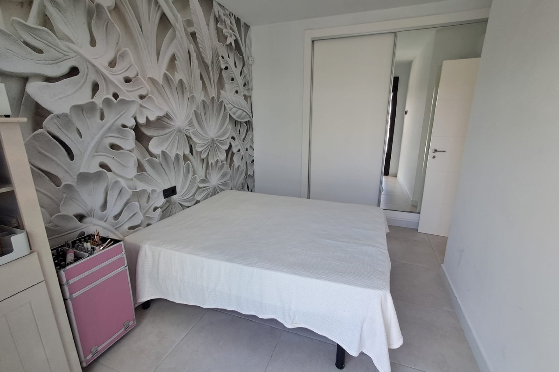 Resale - Villa - Cabo Roig