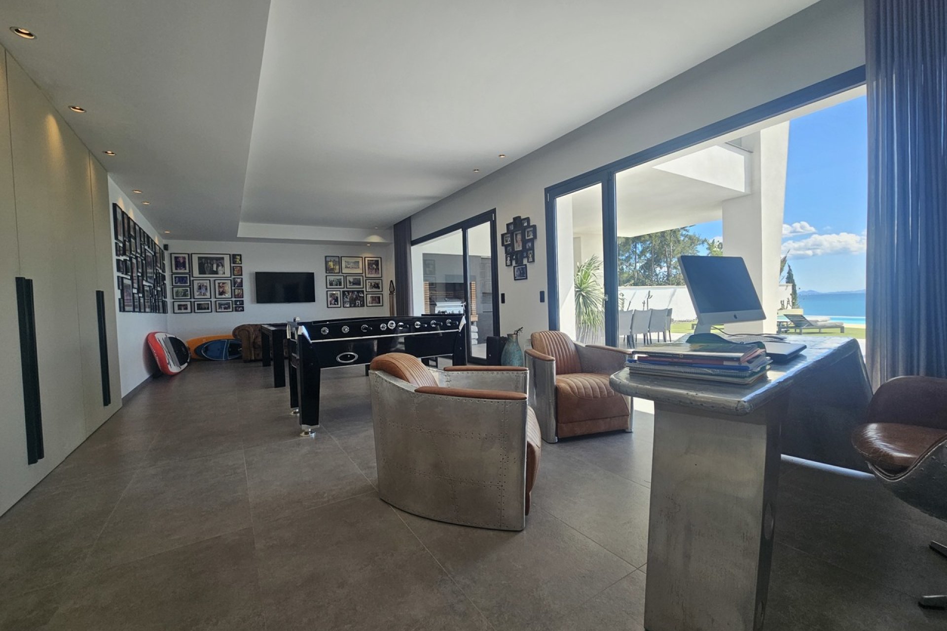 Resale - Villa - Cabo Roig