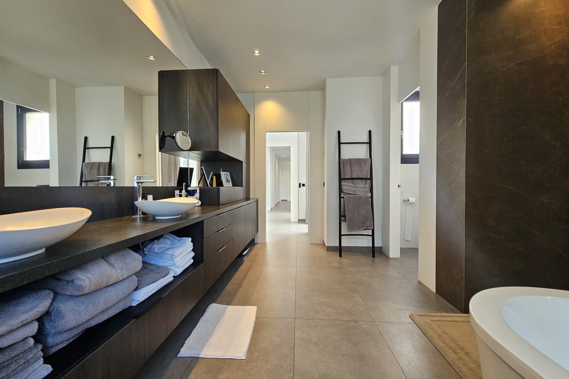 Resale - Villa - Cabo Roig