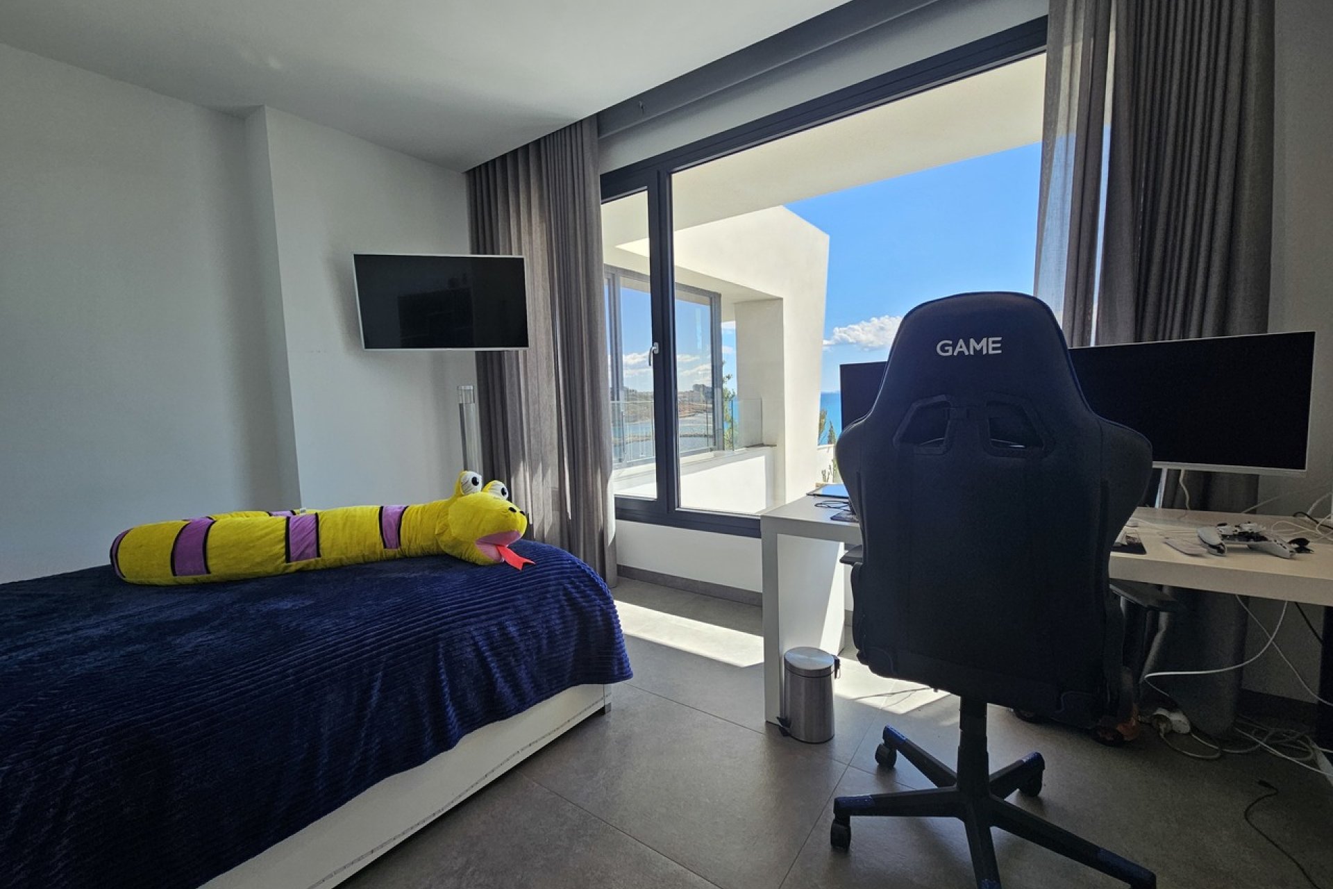 Resale - Villa - Cabo Roig