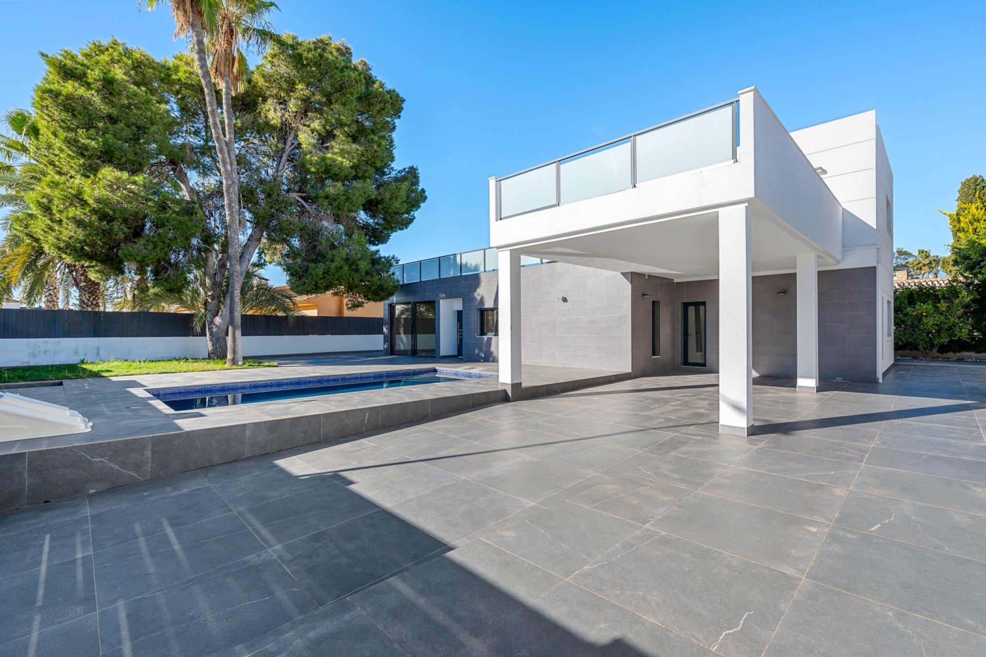 Resale - Villa - Campoamor