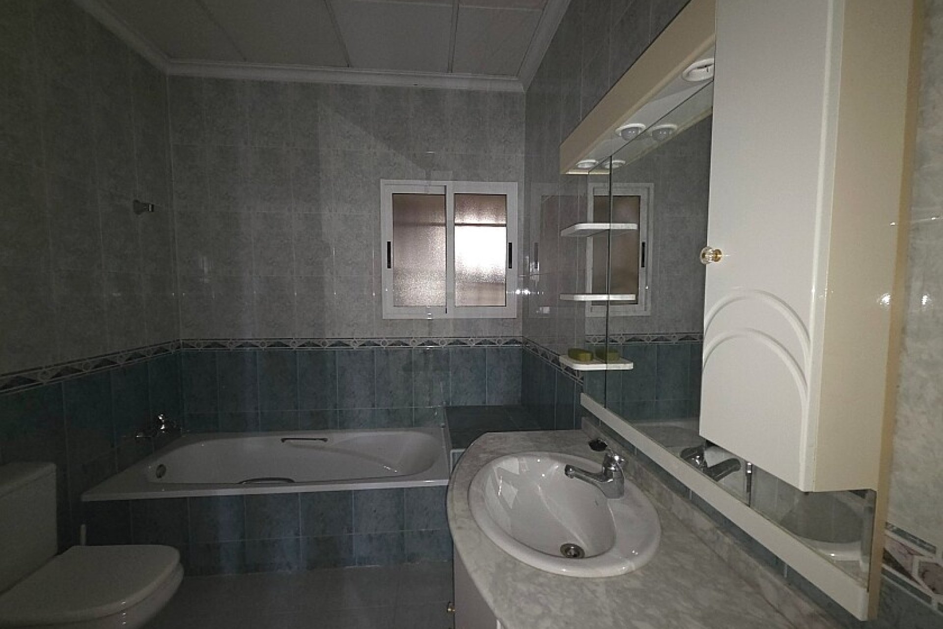 Resale - Villa - Catral