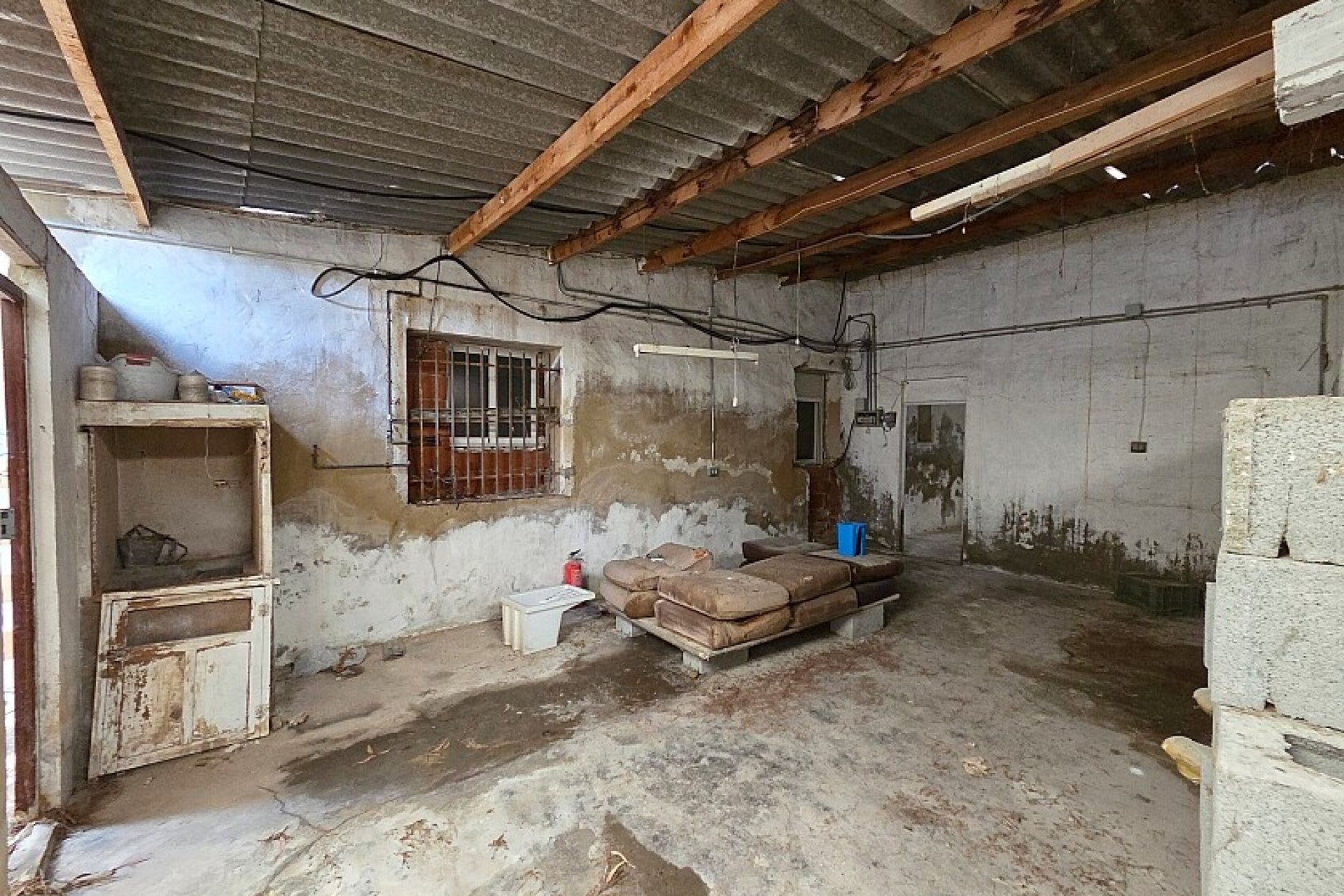 Resale - Villa - Catral