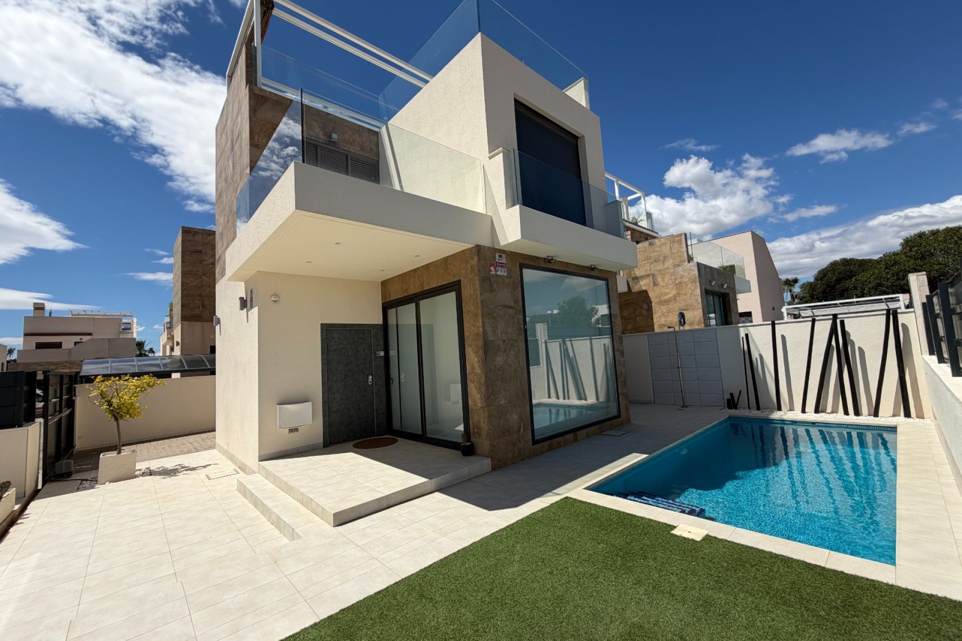 Resale - Villa - Ciudad Quesada - La Laguna