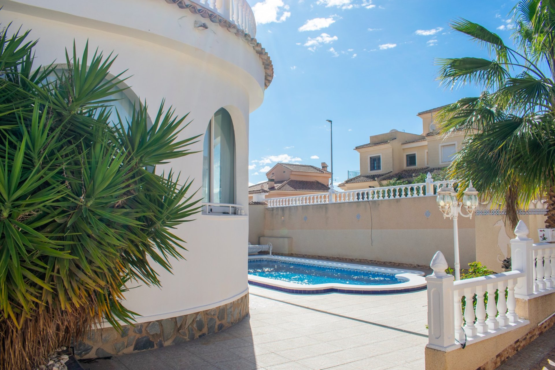 Resale - Villa - Ciudad Quesada - Urbanizaciones