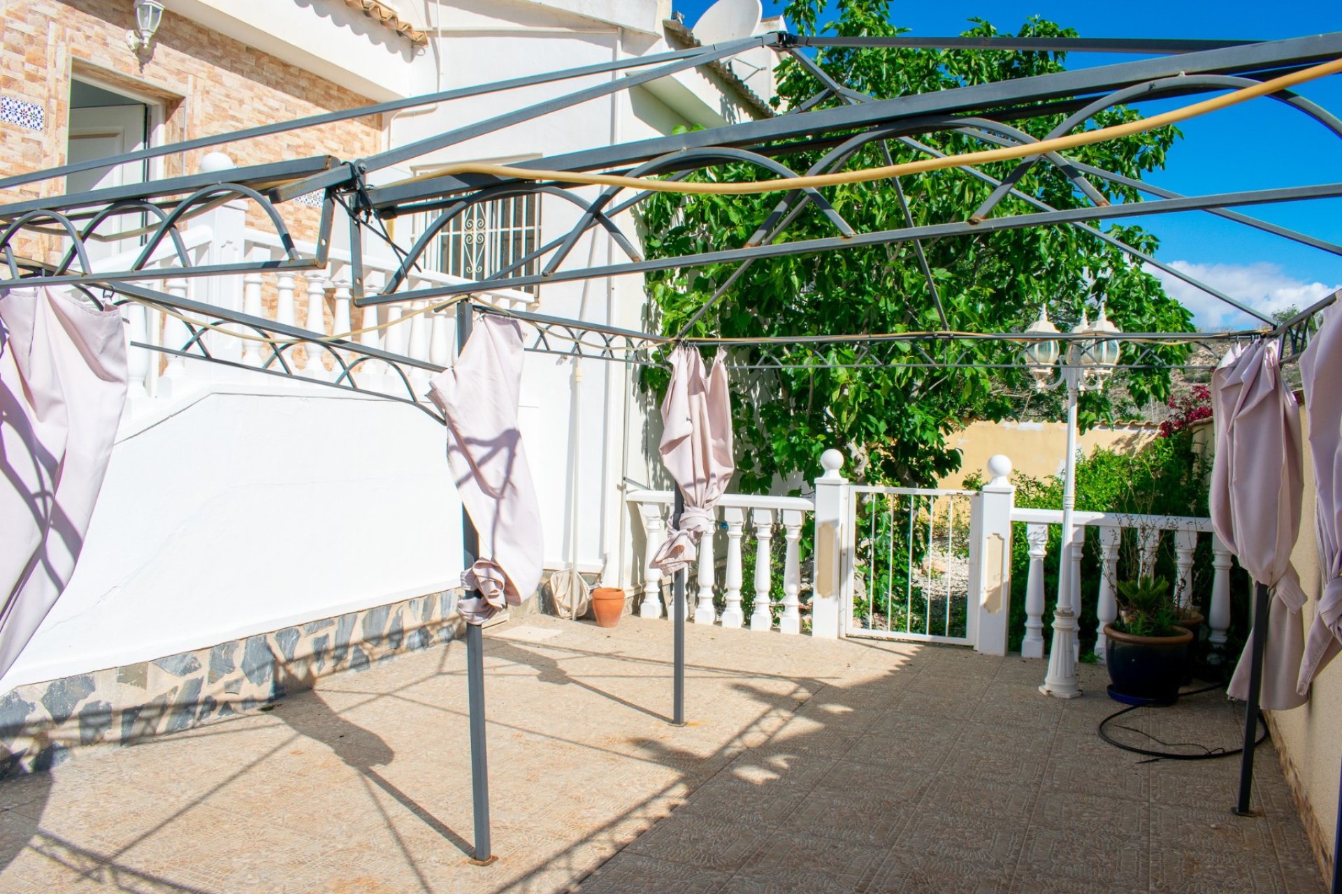 Resale - Villa - Ciudad Quesada - Urbanizaciones